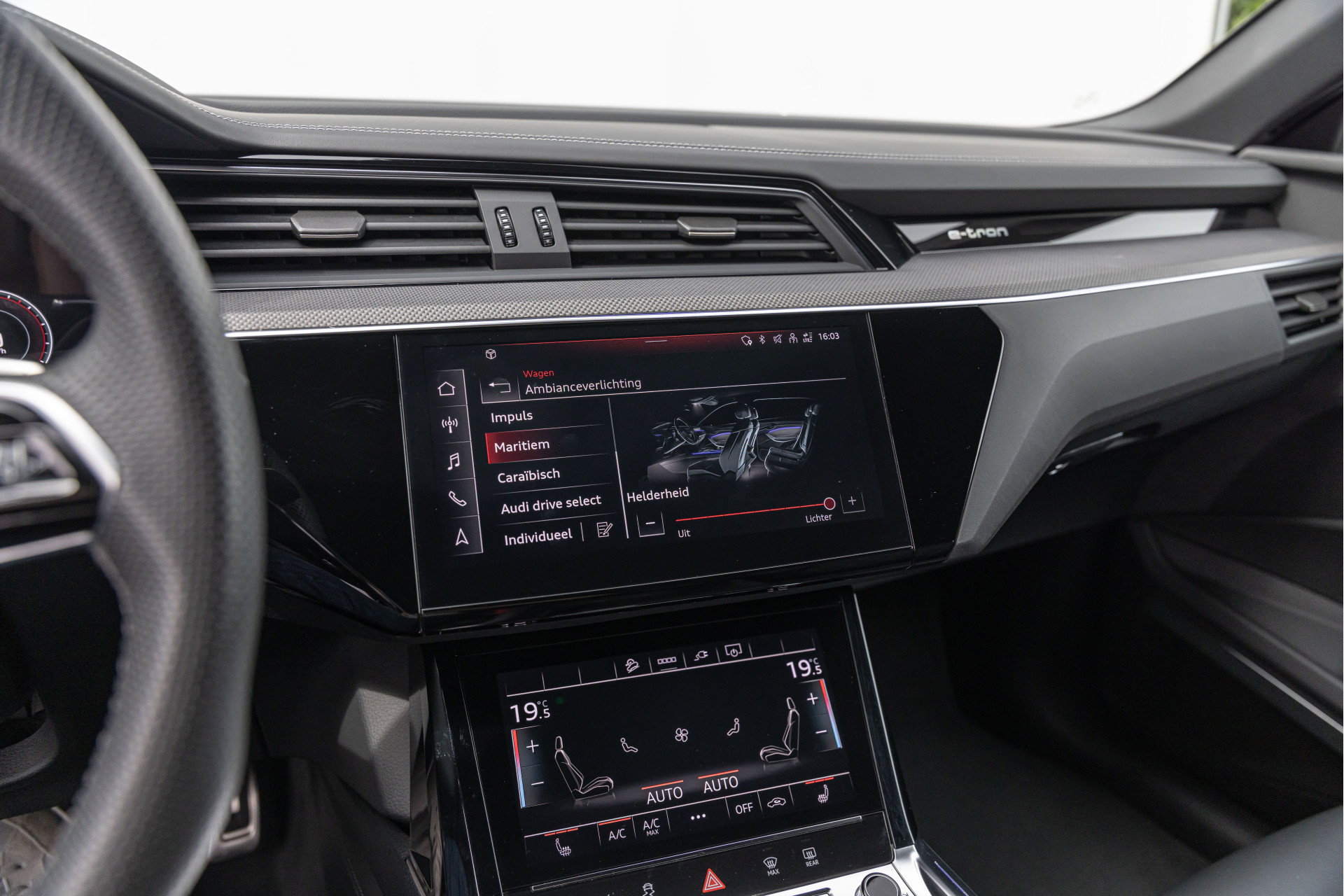 Audi Q8 Sportback e-tron