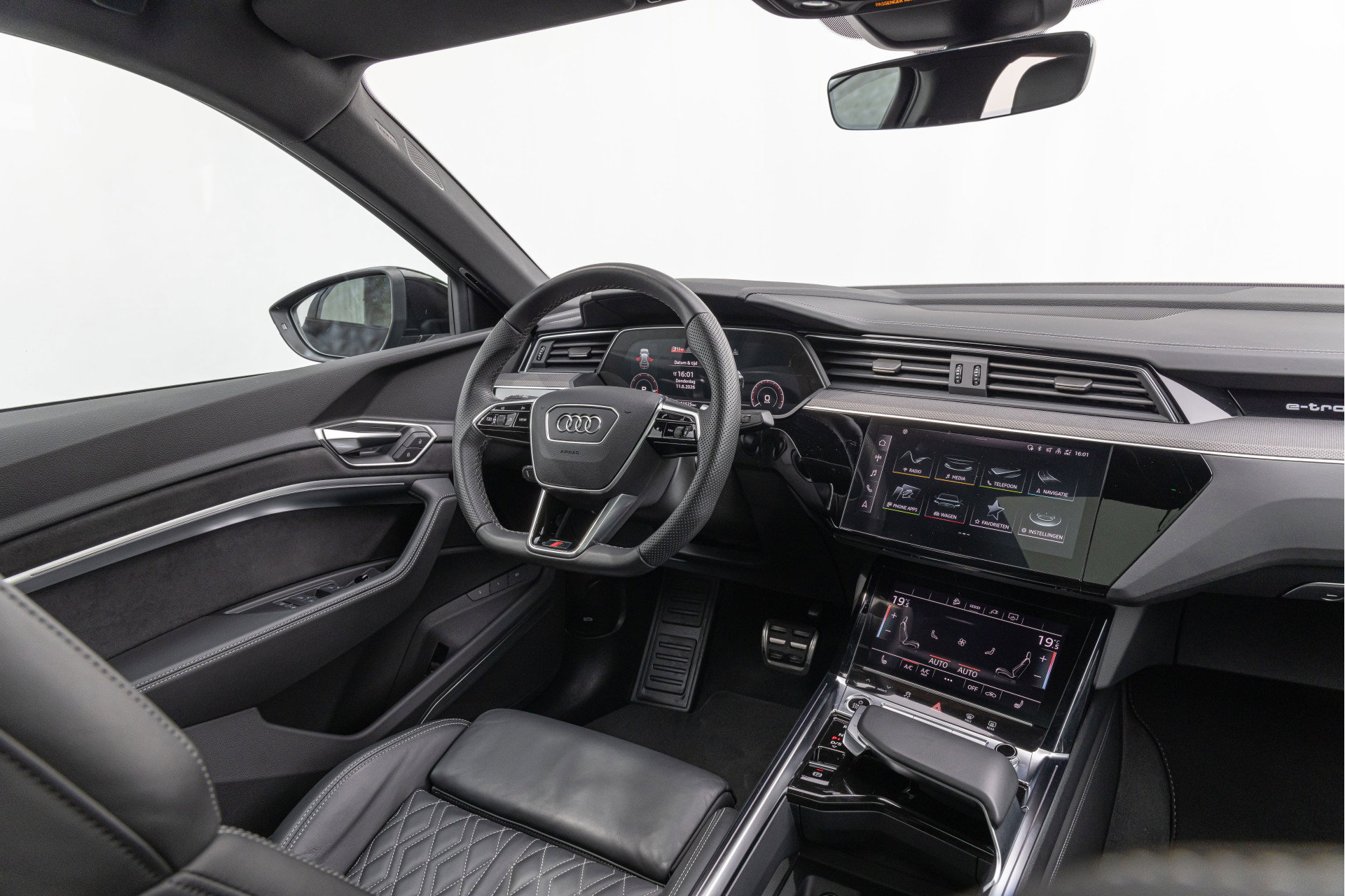 Audi Q8 Sportback e-tron