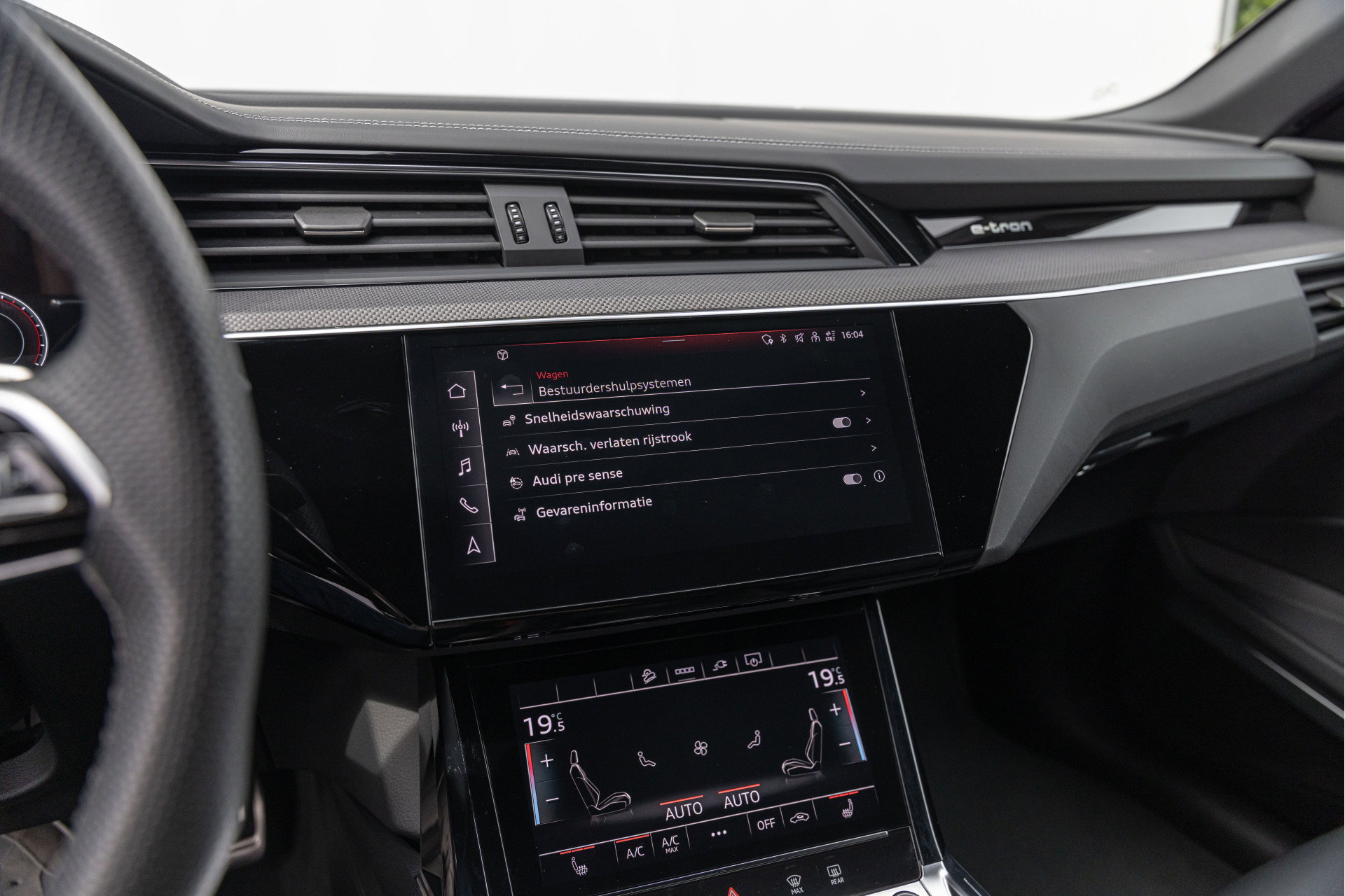 Audi Q8 Sportback e-tron