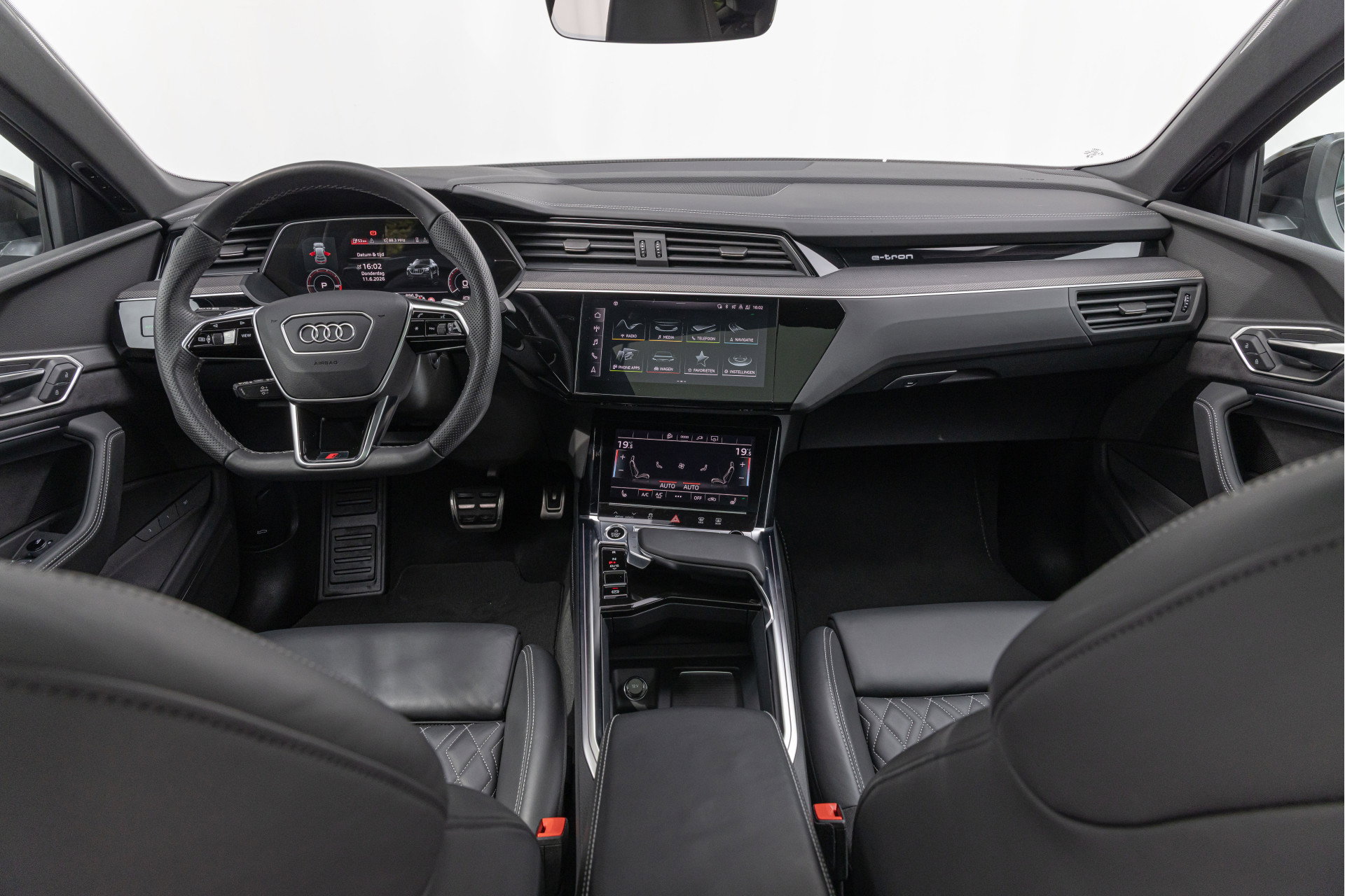 Audi Q8 Sportback e-tron