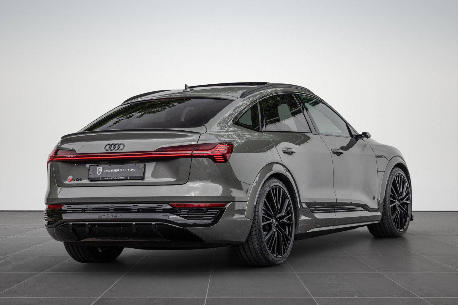 Audi SQ8 Sportback e-tron