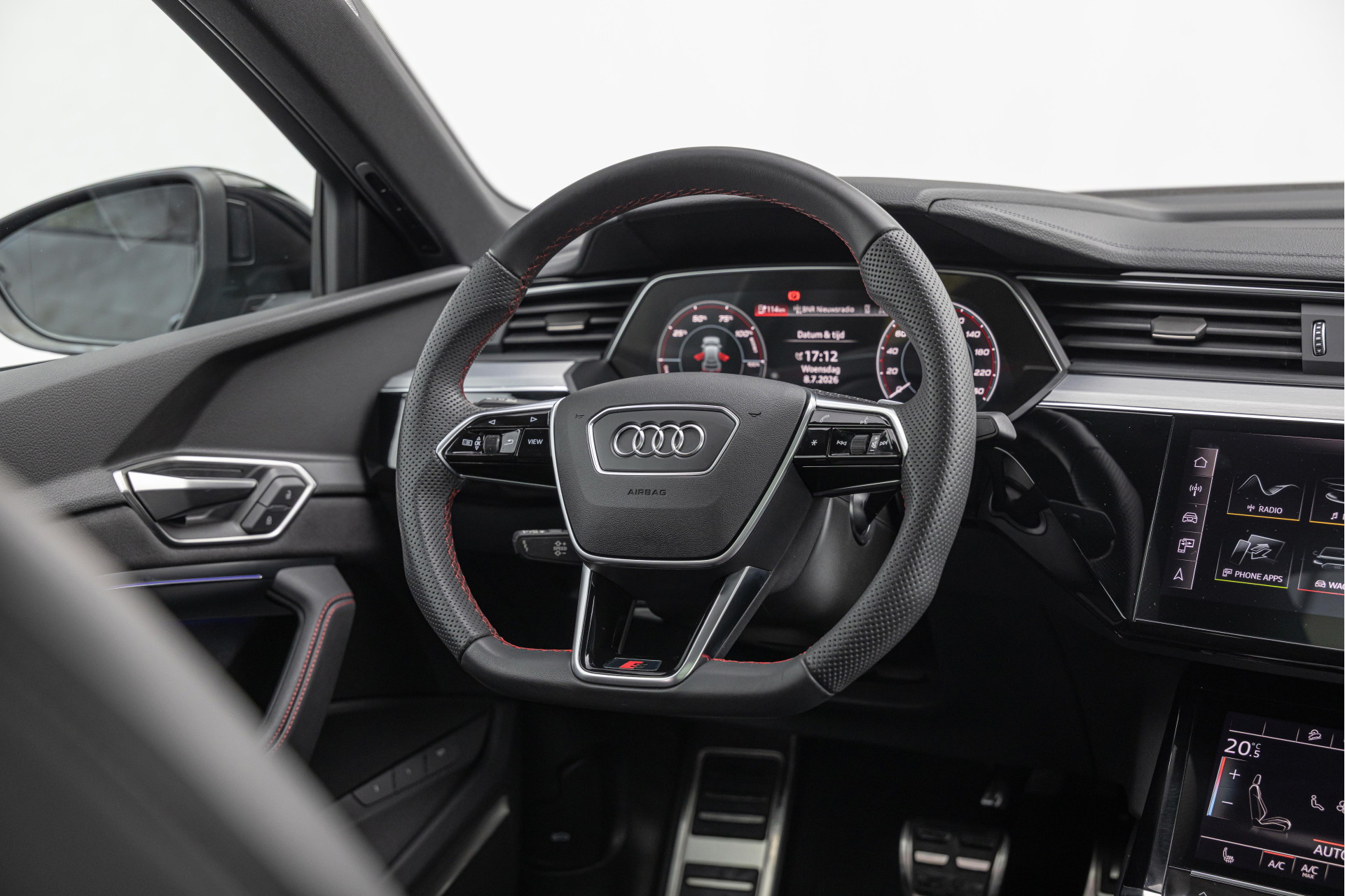 Audi Q8 Sportback e-tron