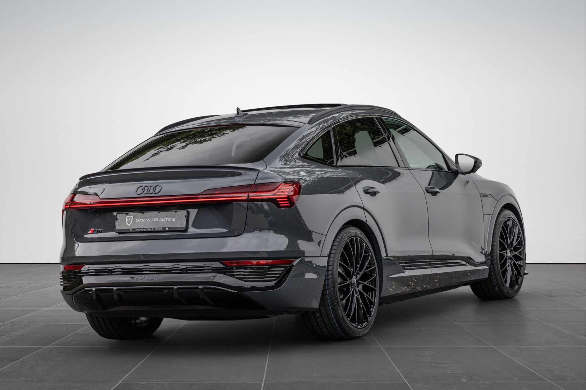 Audi Q8 Sportback e-tron
