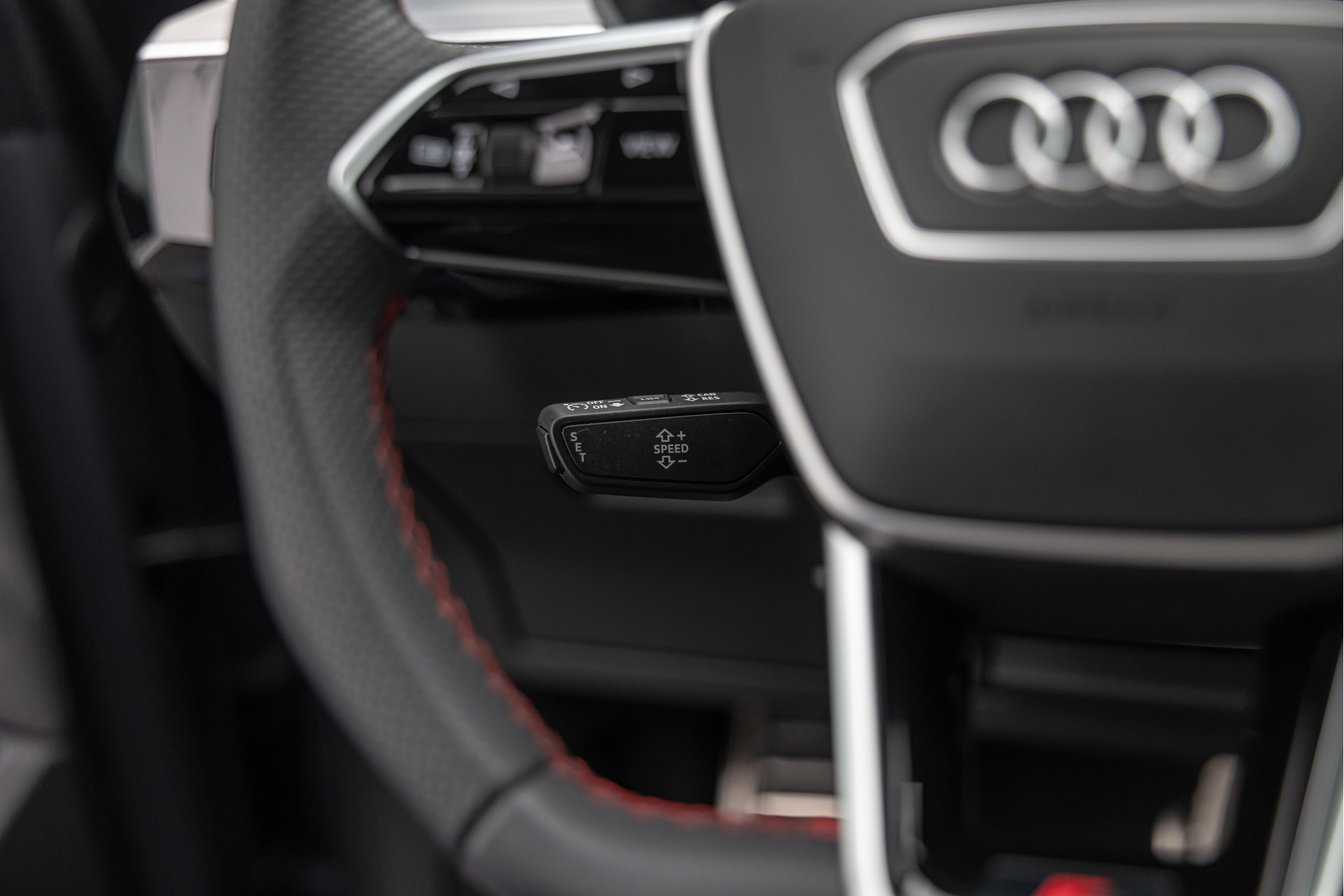 Audi Q8 Sportback e-tron