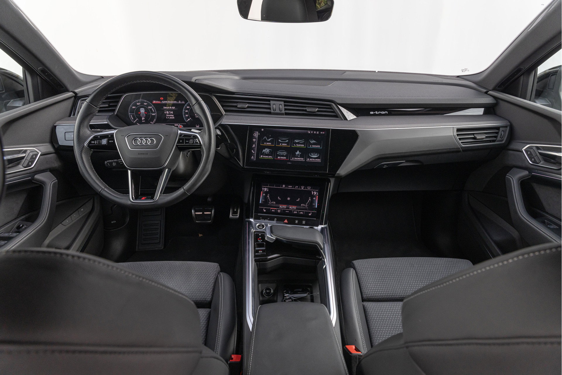 Audi Q8 Sportback e-tron