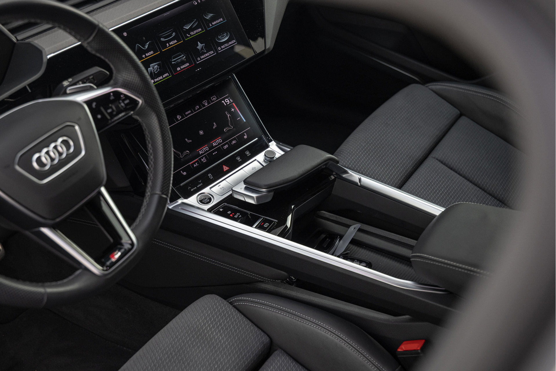 Audi Q8 Sportback e-tron