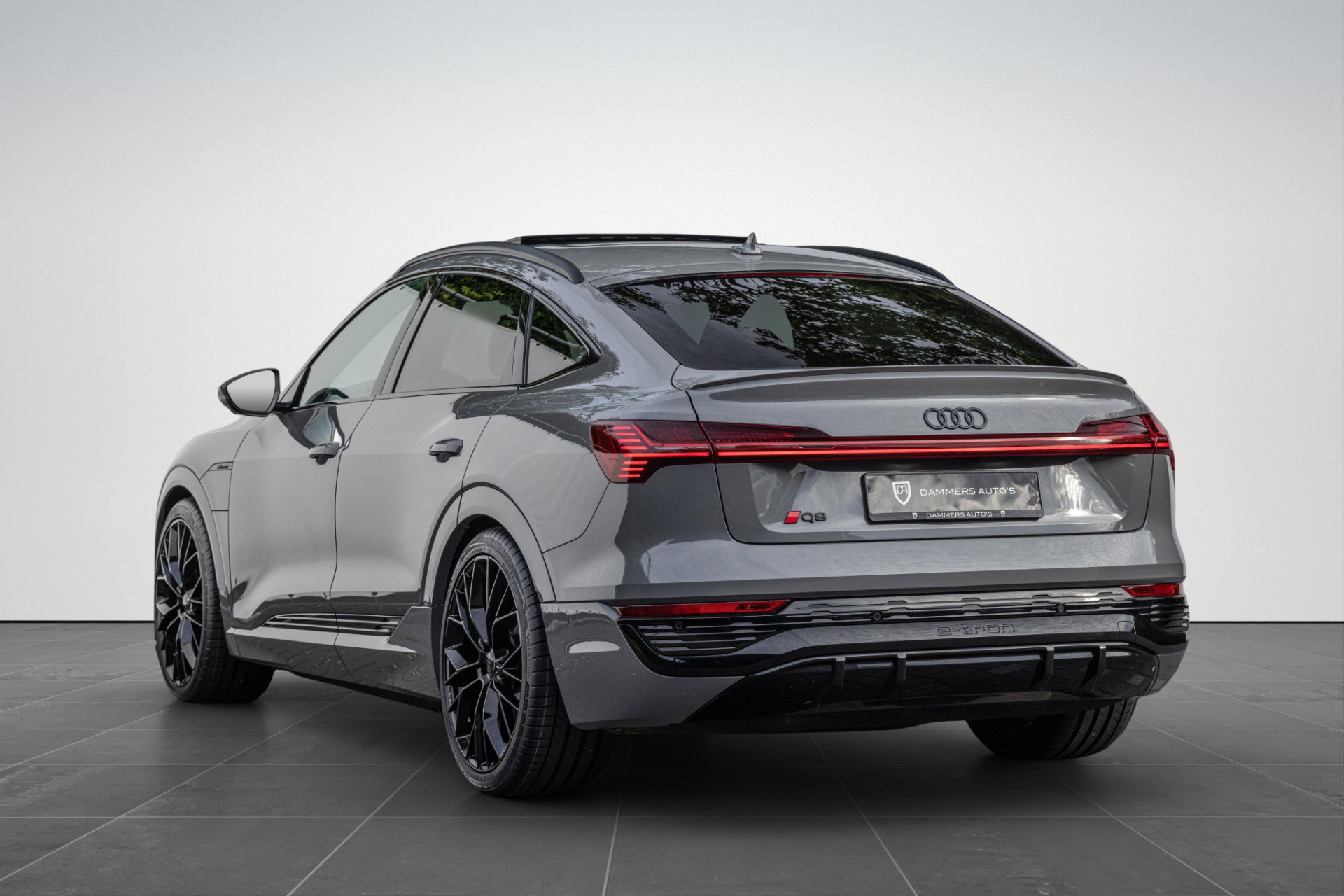 Audi Q8 Sportback e-tron