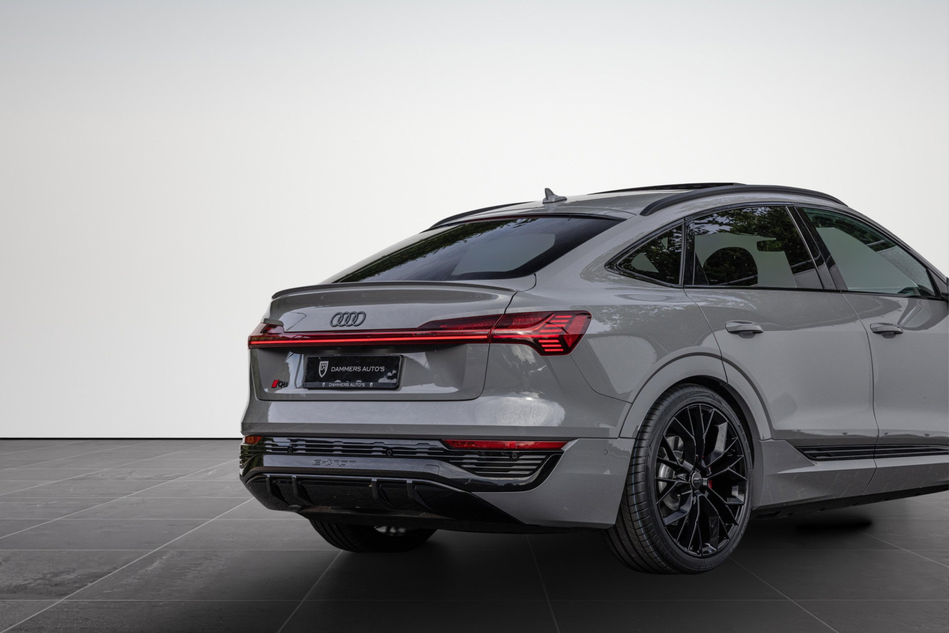 Audi Q8 Sportback e-tron