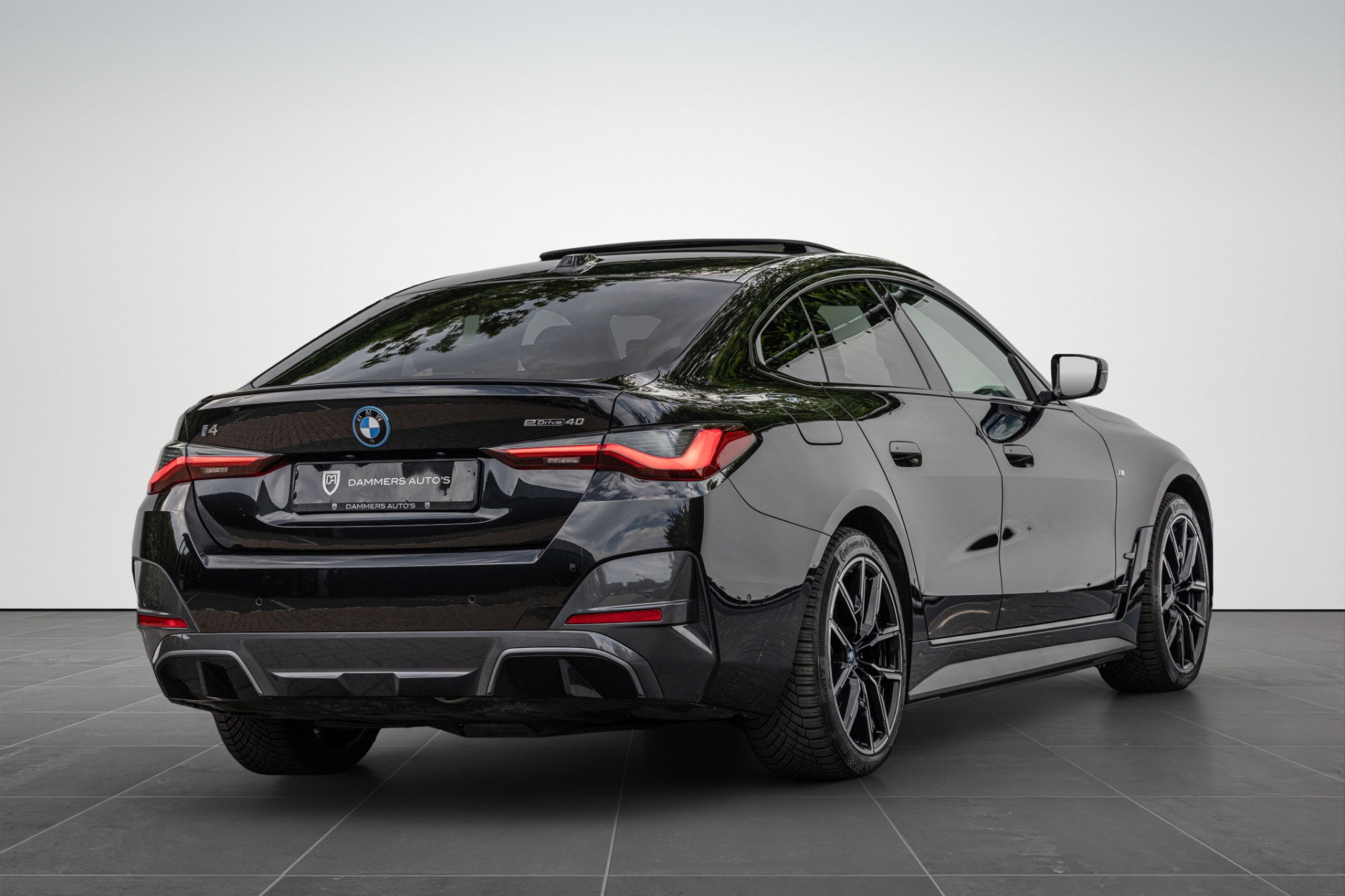 BMW i4