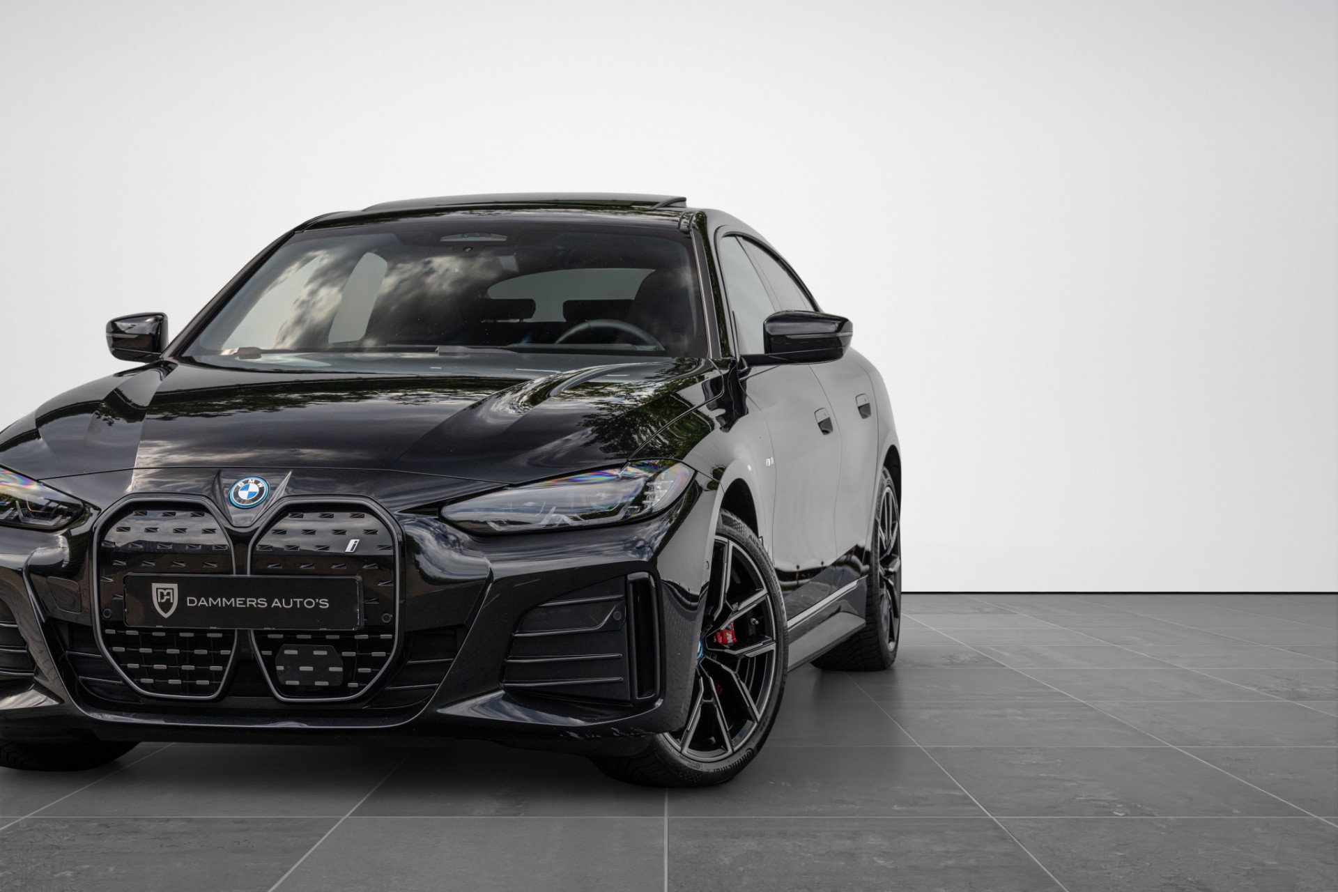 BMW i4