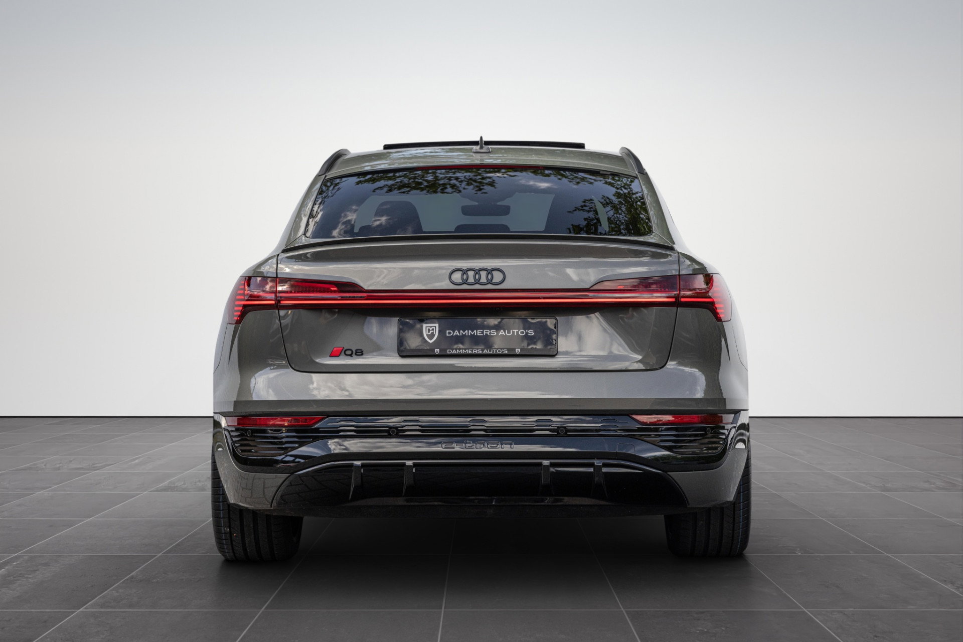 Audi Q8 Sportback e-tron