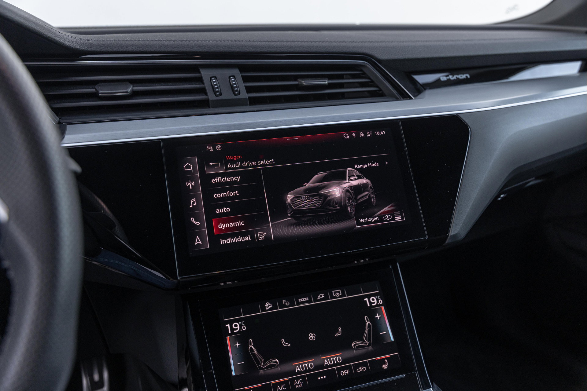 Audi Q8 Sportback e-tron