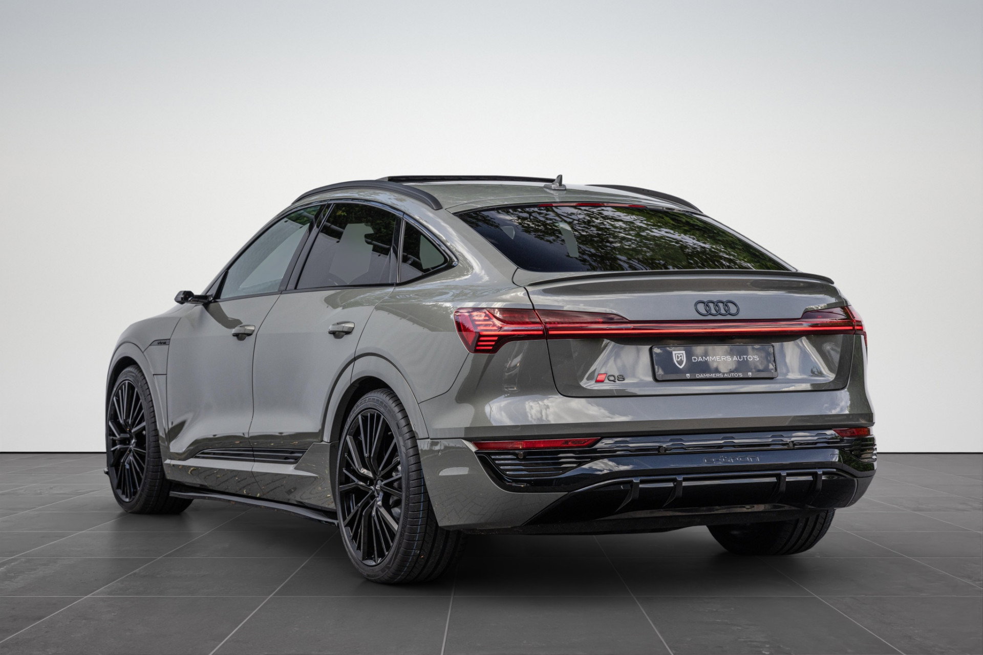 Audi Q8 Sportback e-tron