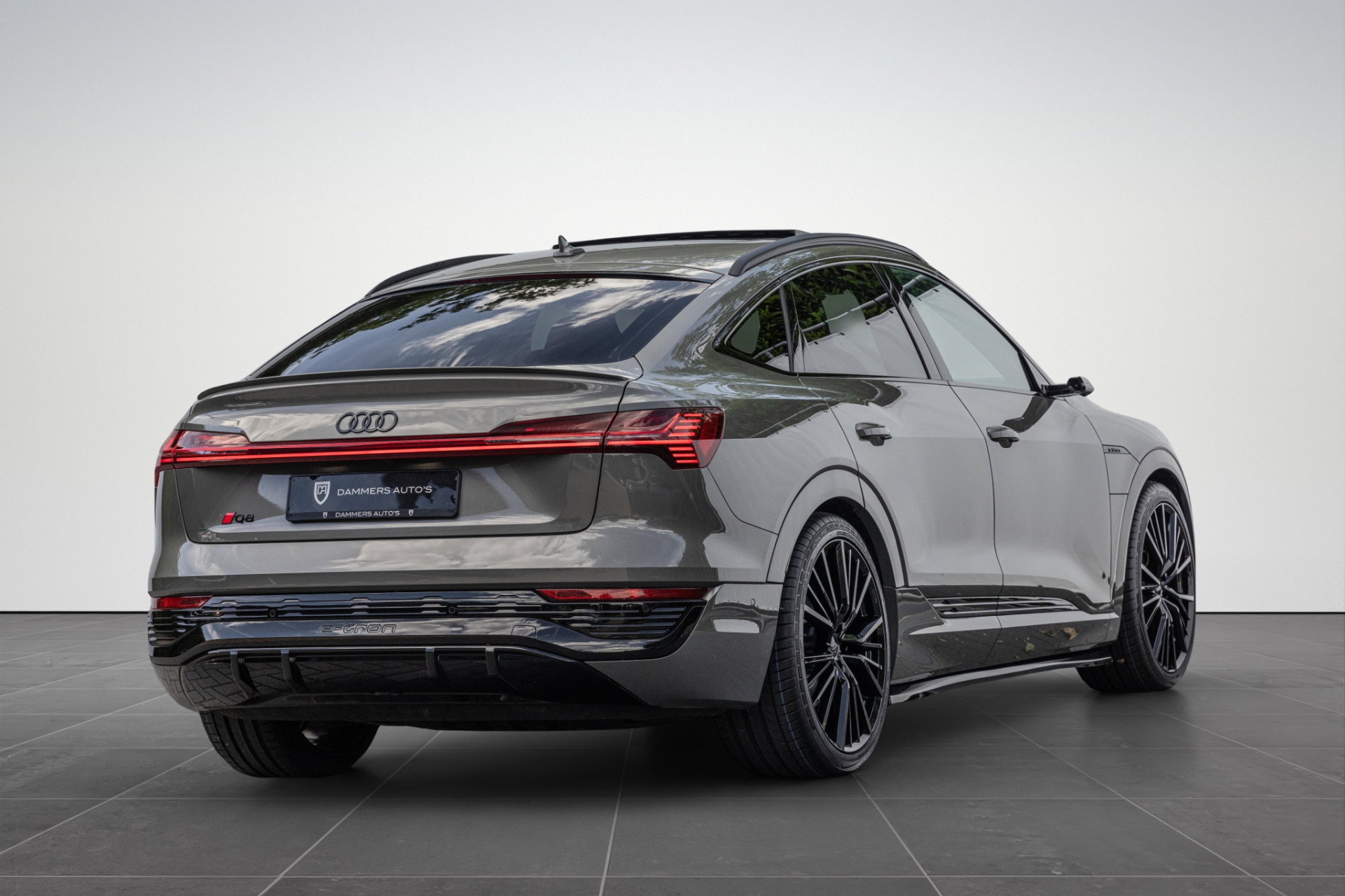 Audi Q8 Sportback e-tron