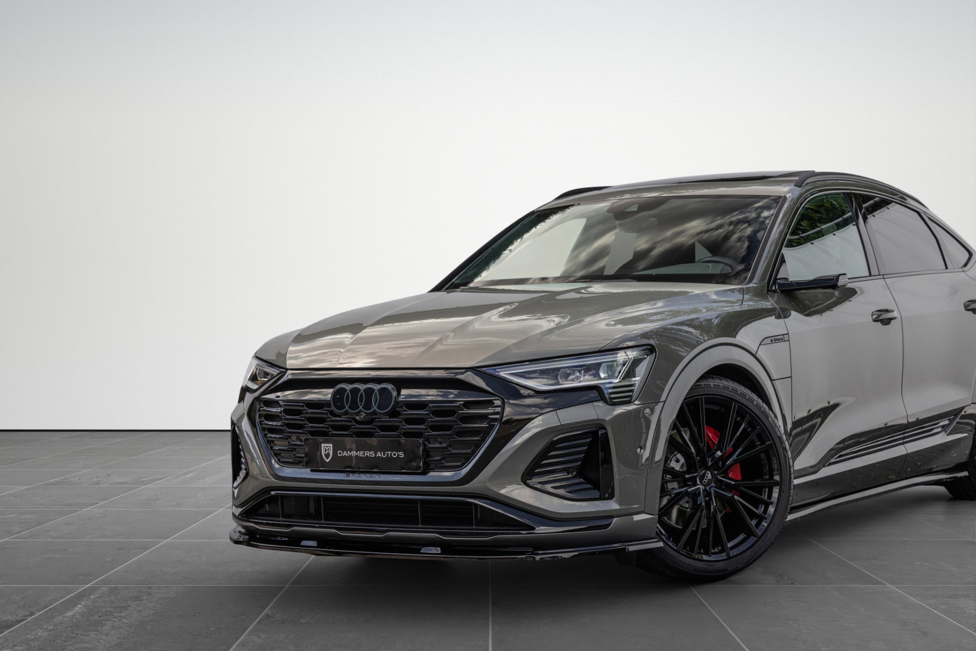 Audi Q8 Sportback e-tron