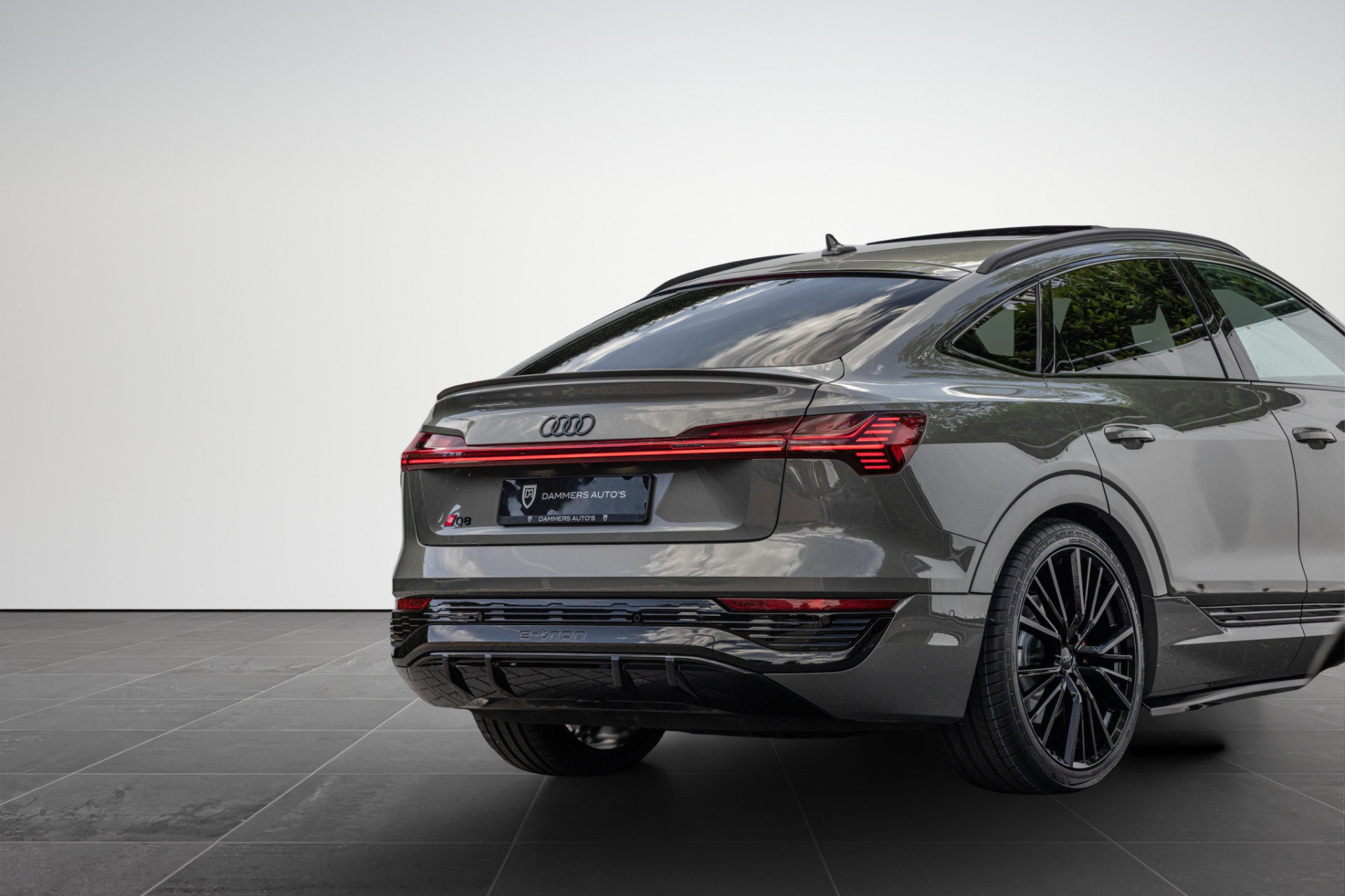 Audi Q8 Sportback e-tron