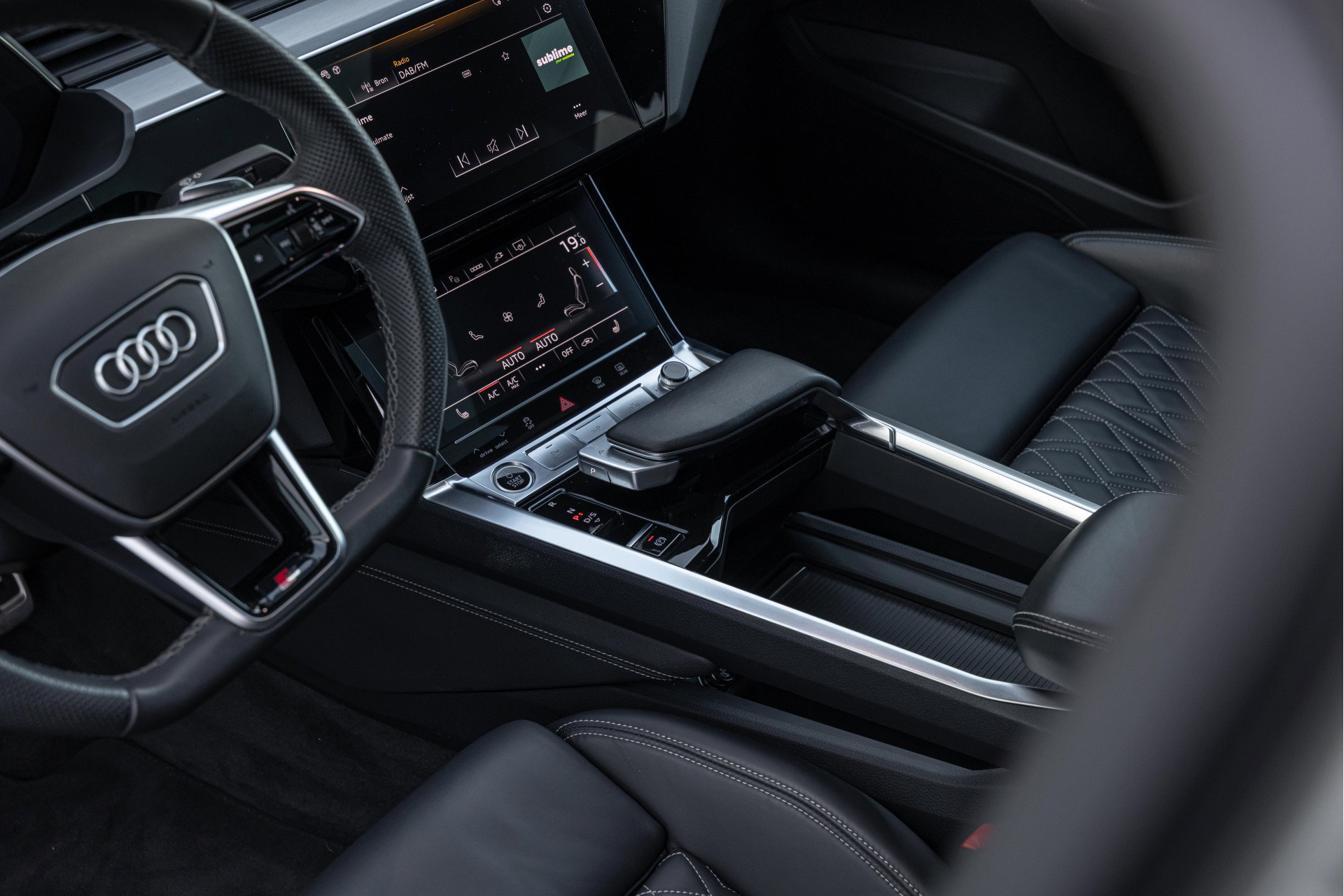 Audi Q8 Sportback e-tron