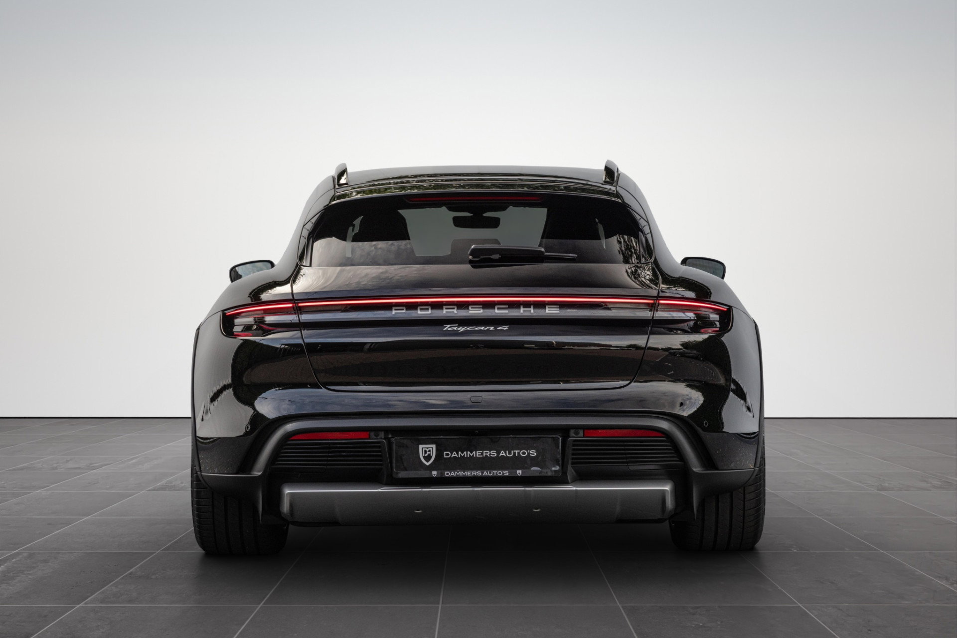Porsche Taycan Cross Turismo