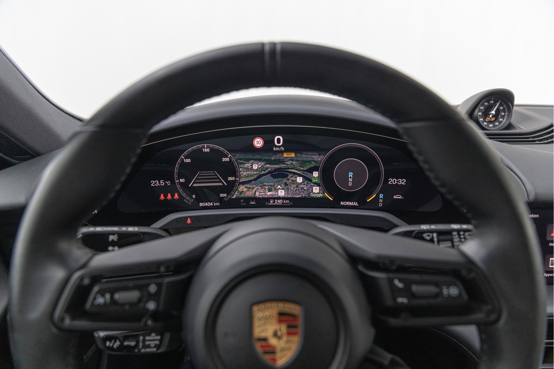 Porsche Taycan Cross Turismo