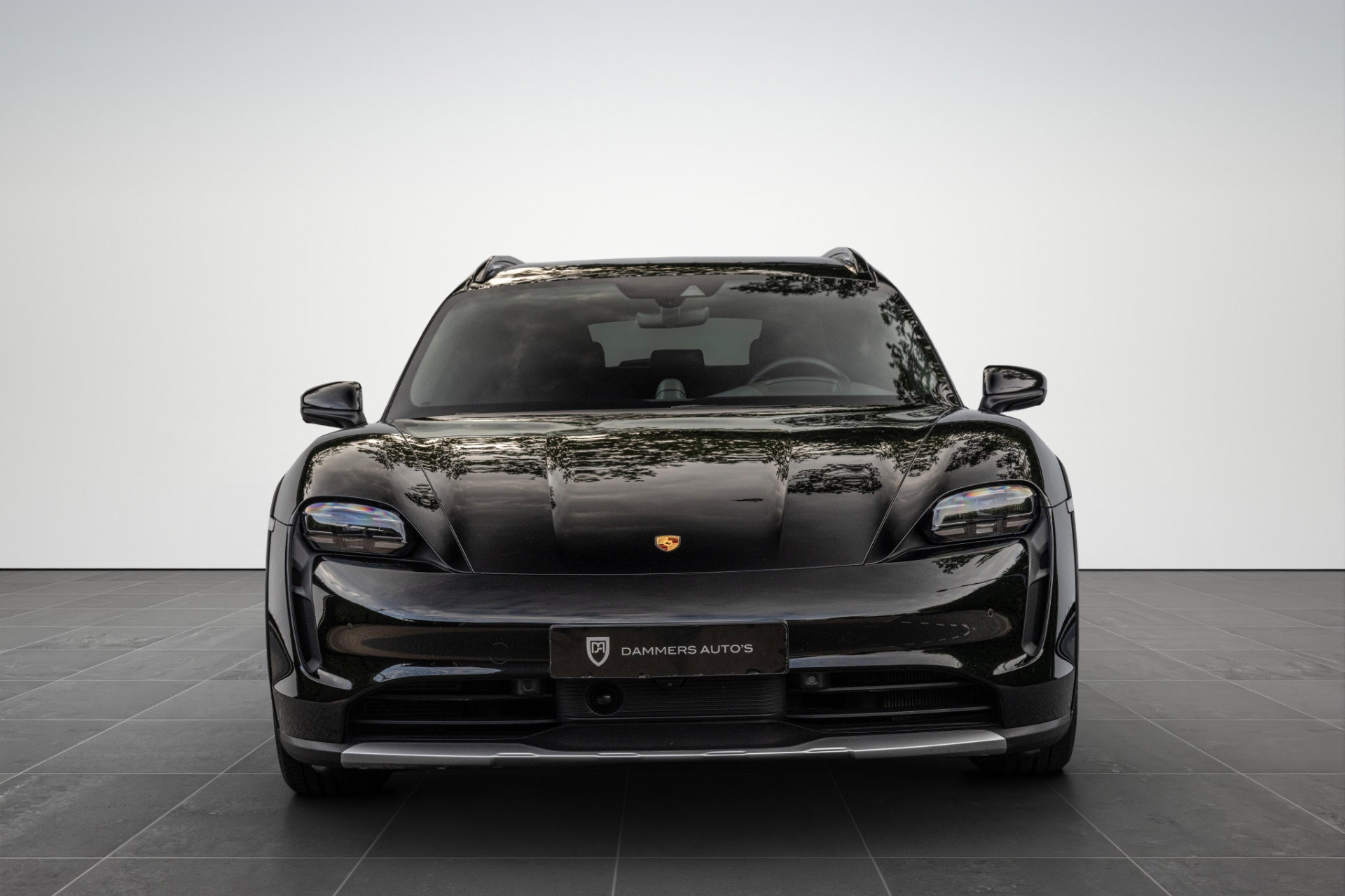 Porsche Taycan Cross Turismo