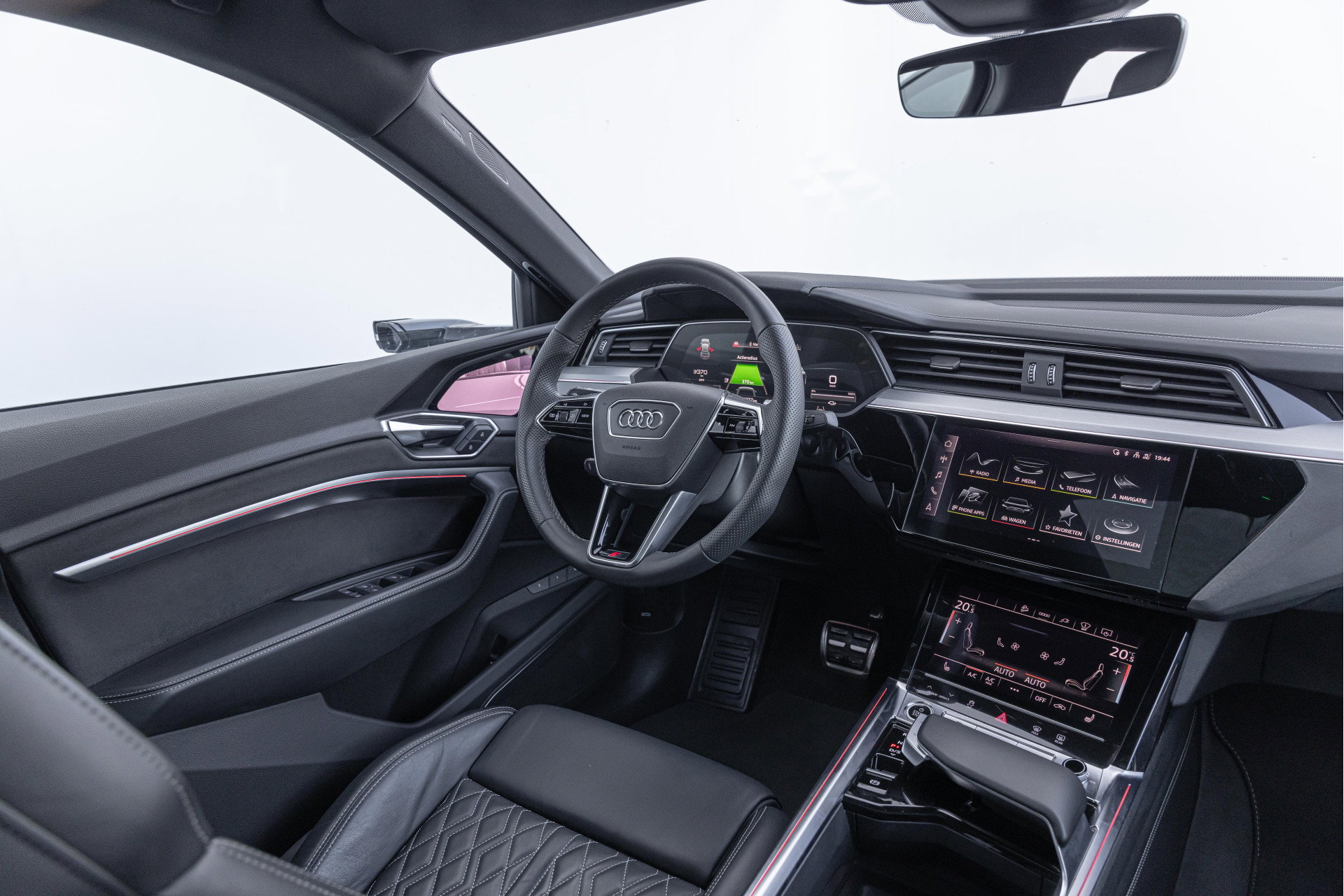 Audi Q8 Sportback e-tron