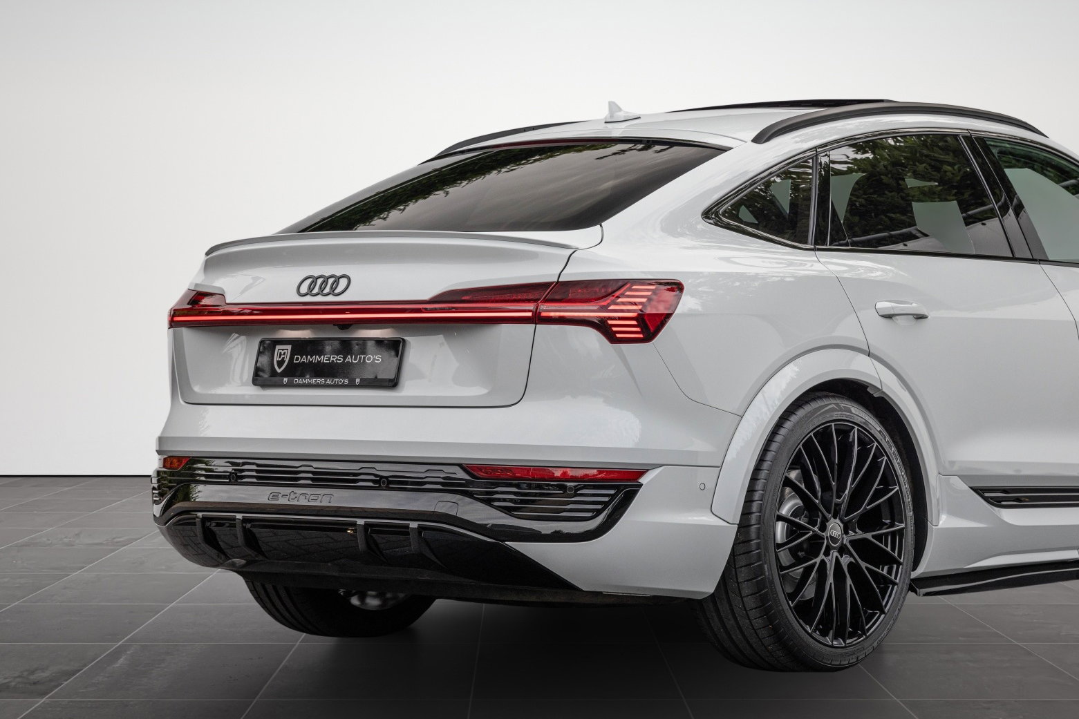 Audi Q8 Sportback e-tron