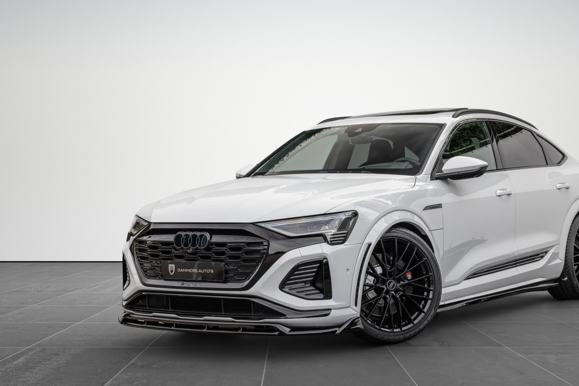 Audi Q8 Sportback e-tron