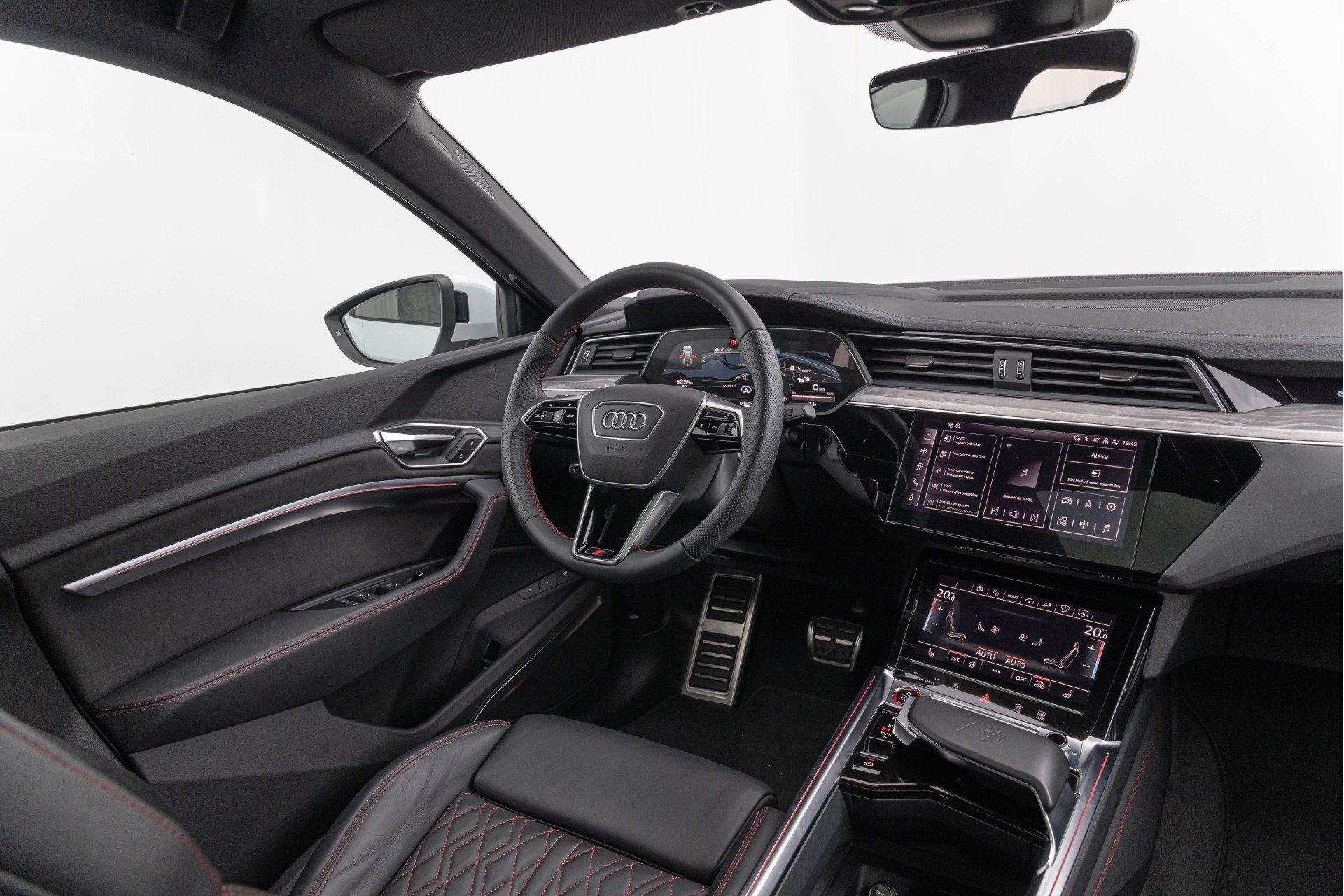 Audi Q8 Sportback e-tron