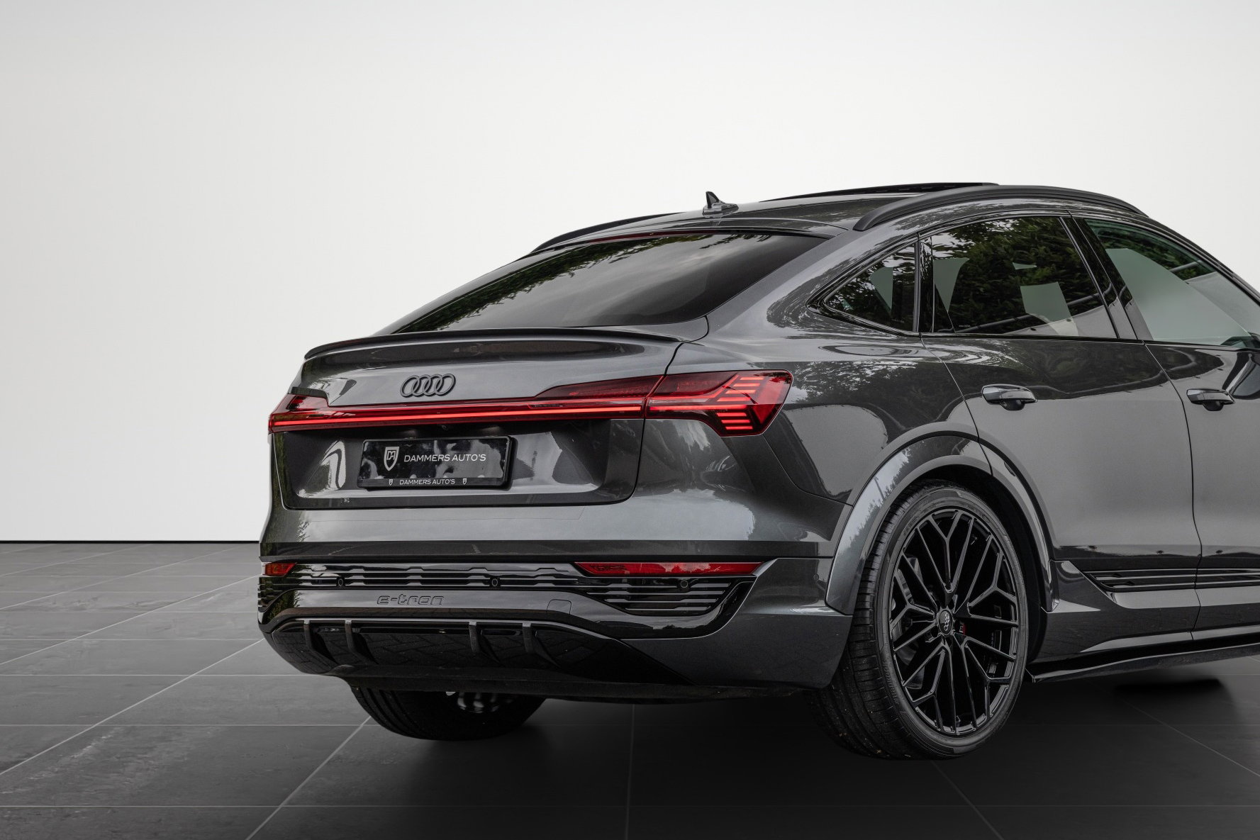Audi Q8 Sportback e-tron