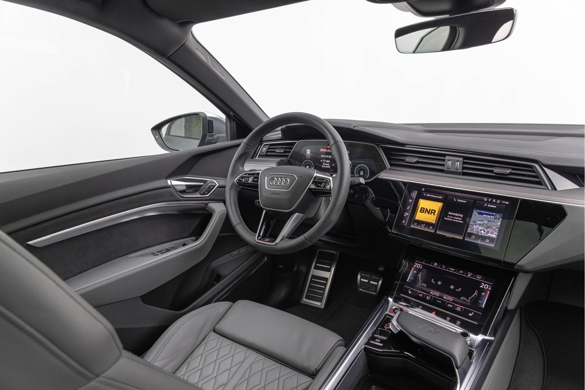 Audi Q8 Sportback e-tron