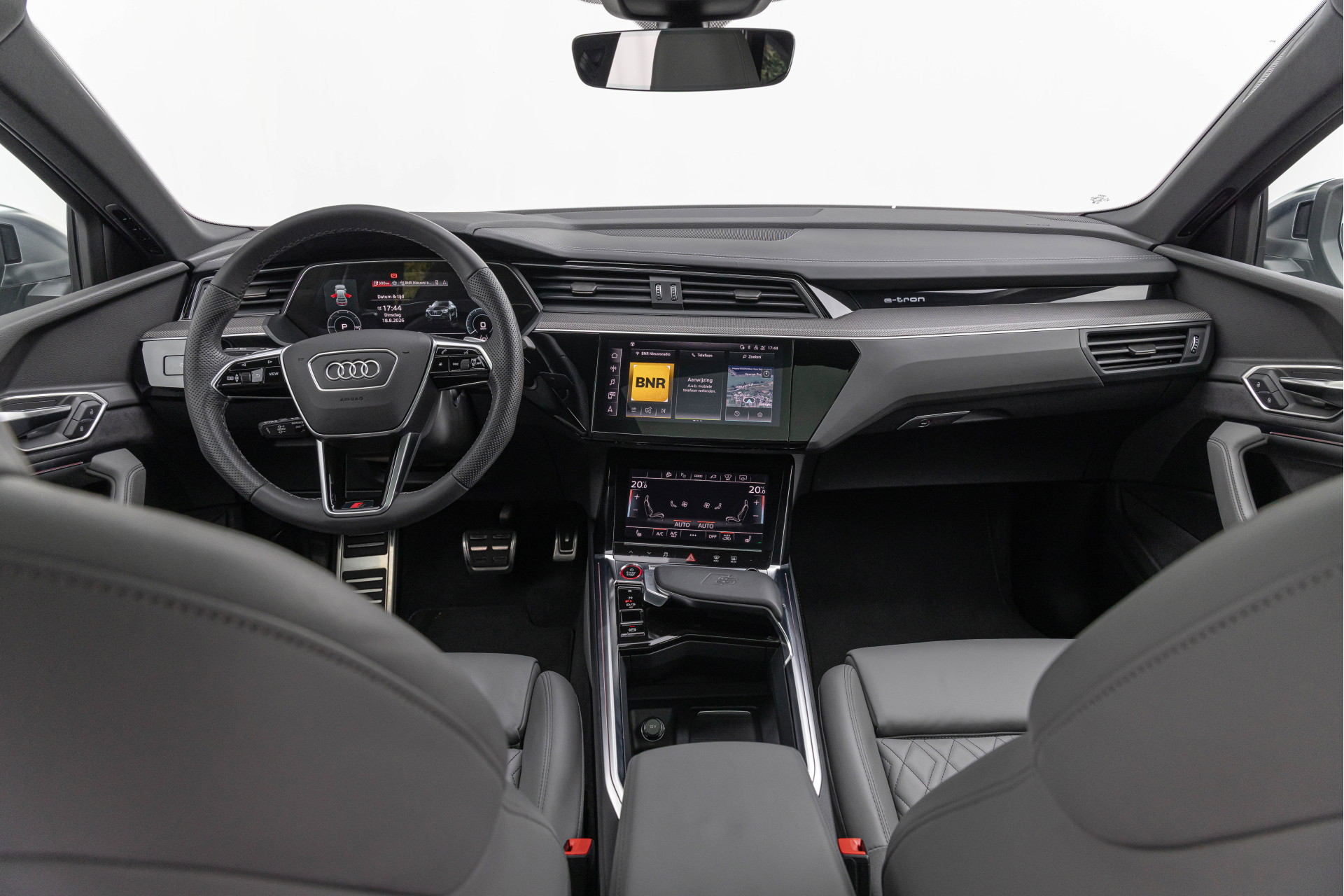 Audi Q8 Sportback e-tron