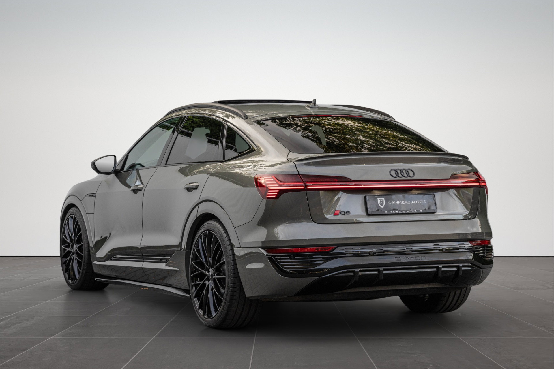 Audi Q8 Sportback e-tron