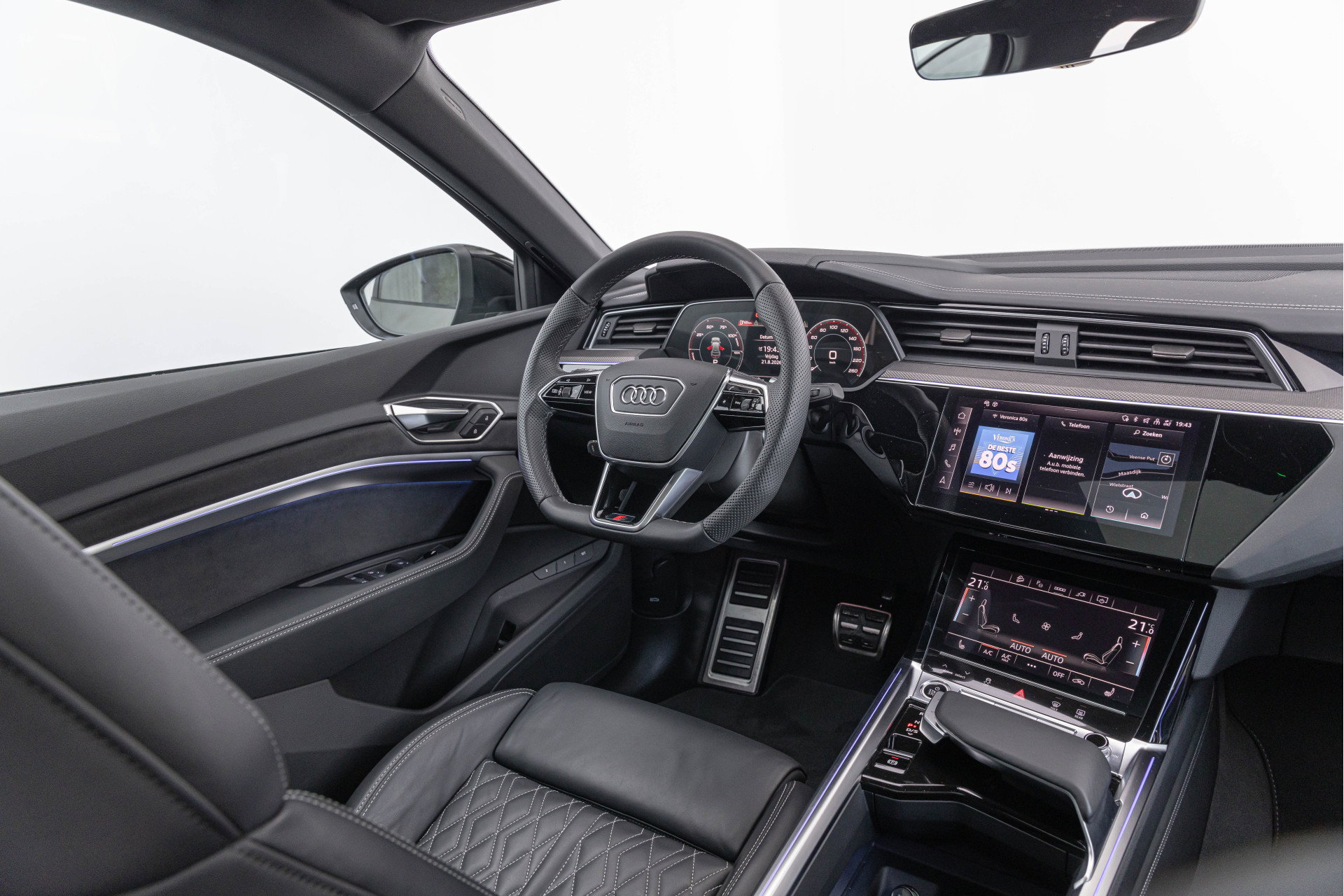 Audi Q8 Sportback e-tron