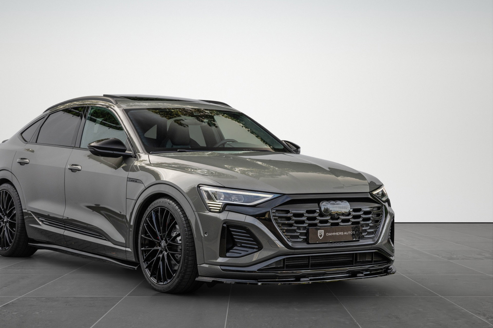 Audi Q8 Sportback e-tron