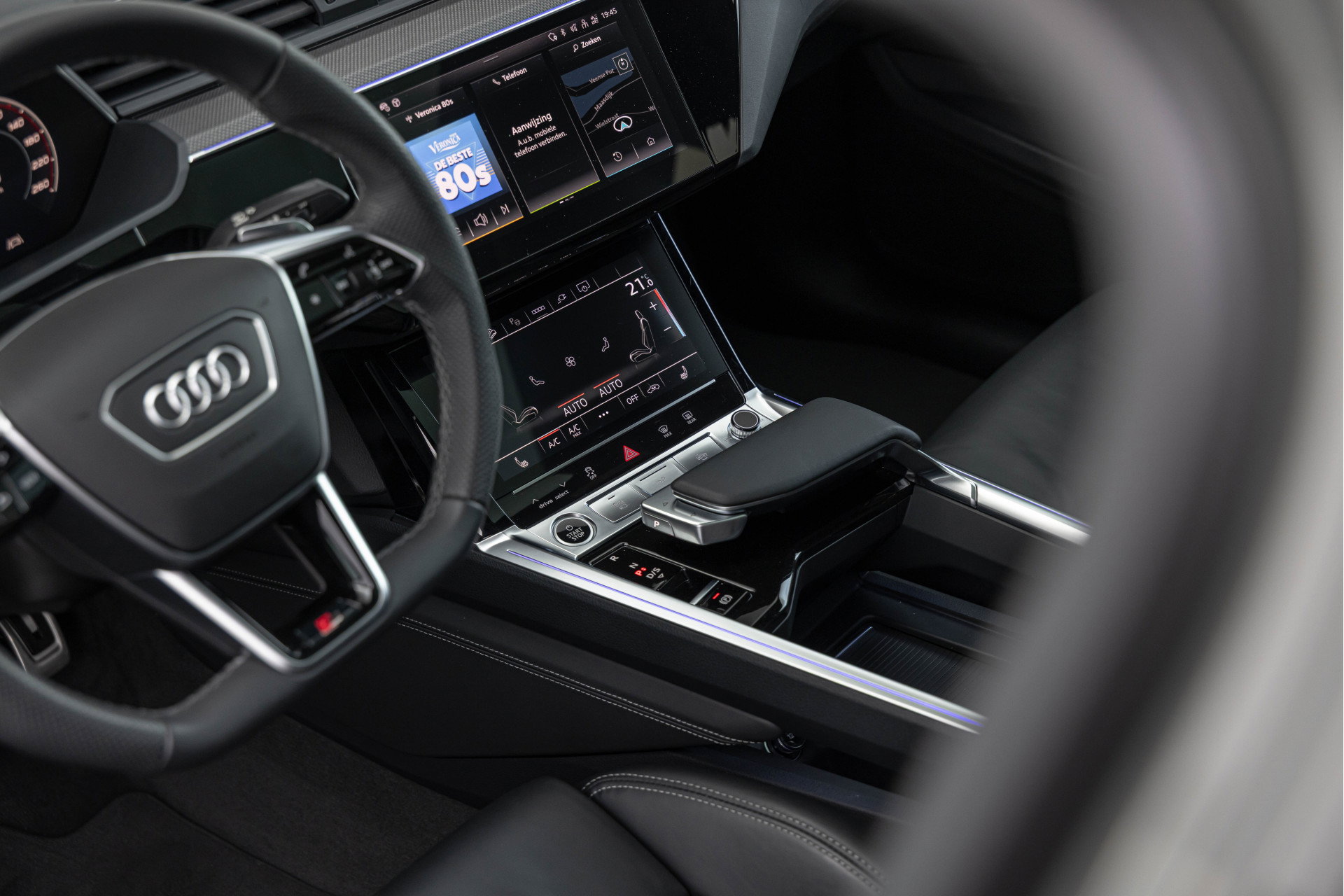 Audi Q8 Sportback e-tron