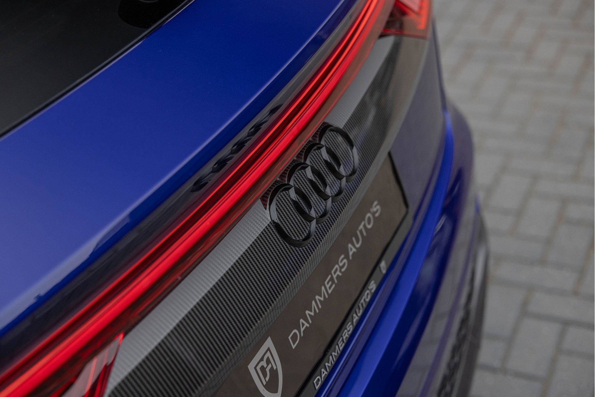 Audi RSQ8
