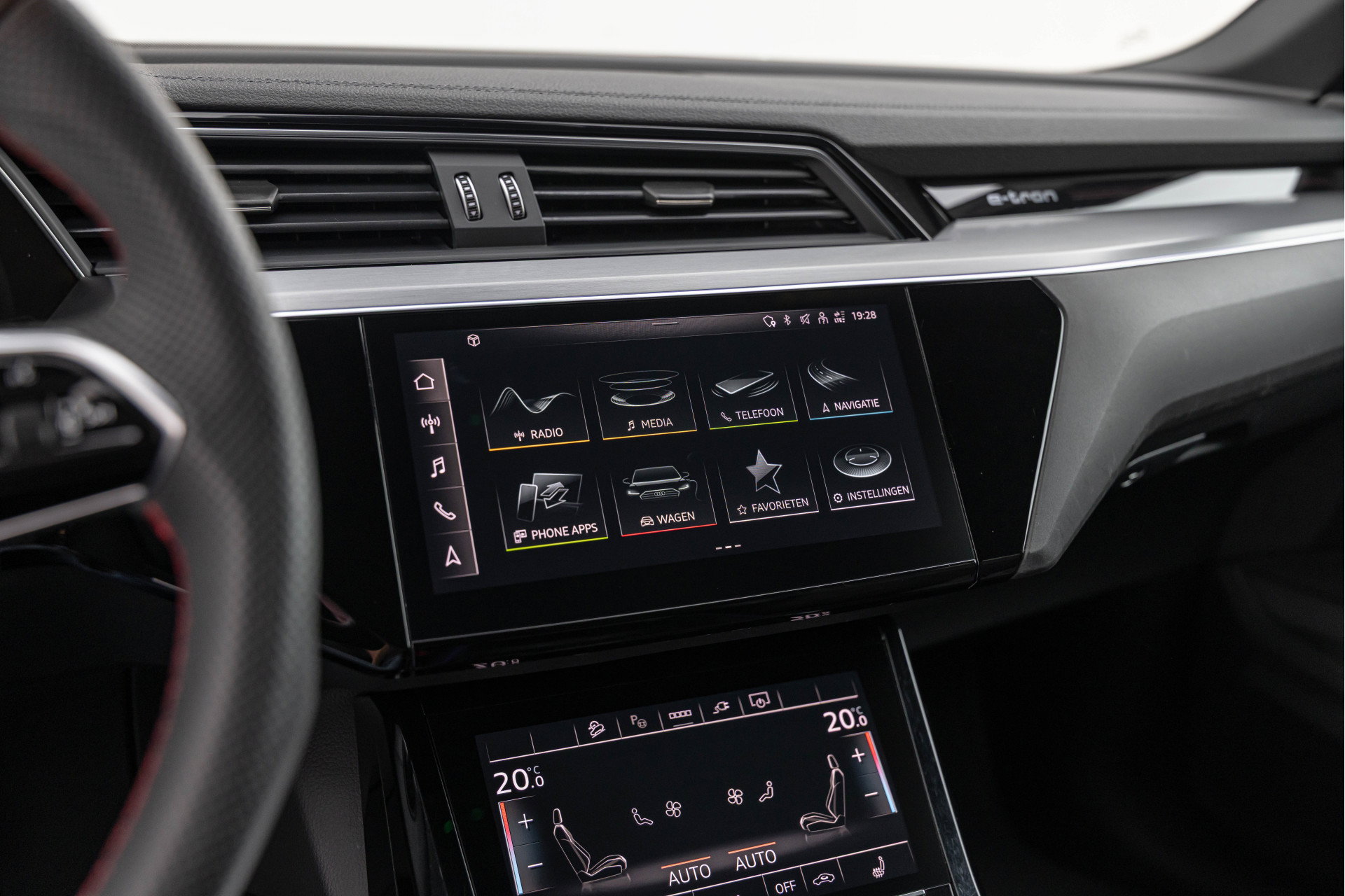 Audi Q8 Sportback e-tron