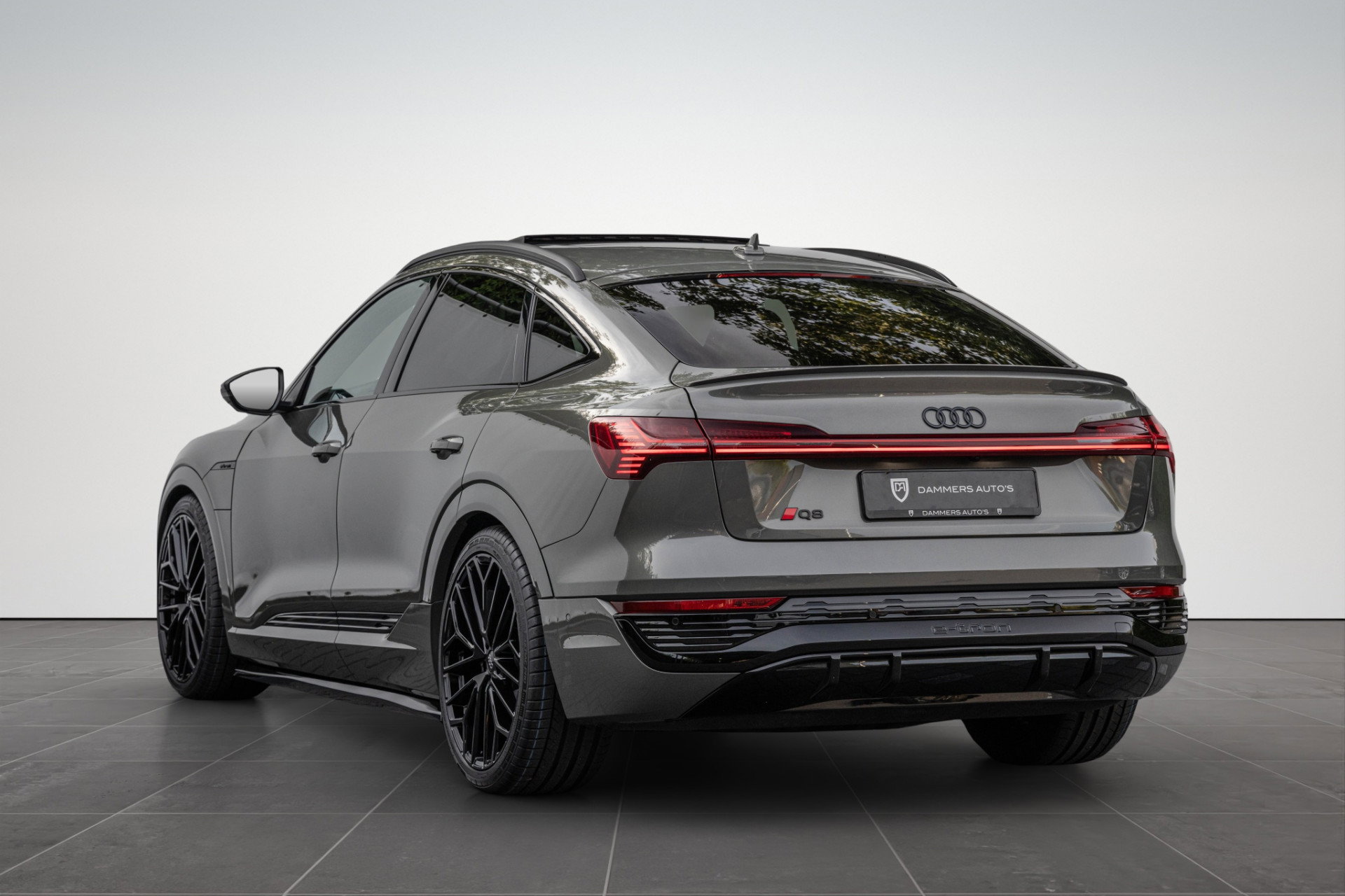 Audi Q8 Sportback e-tron