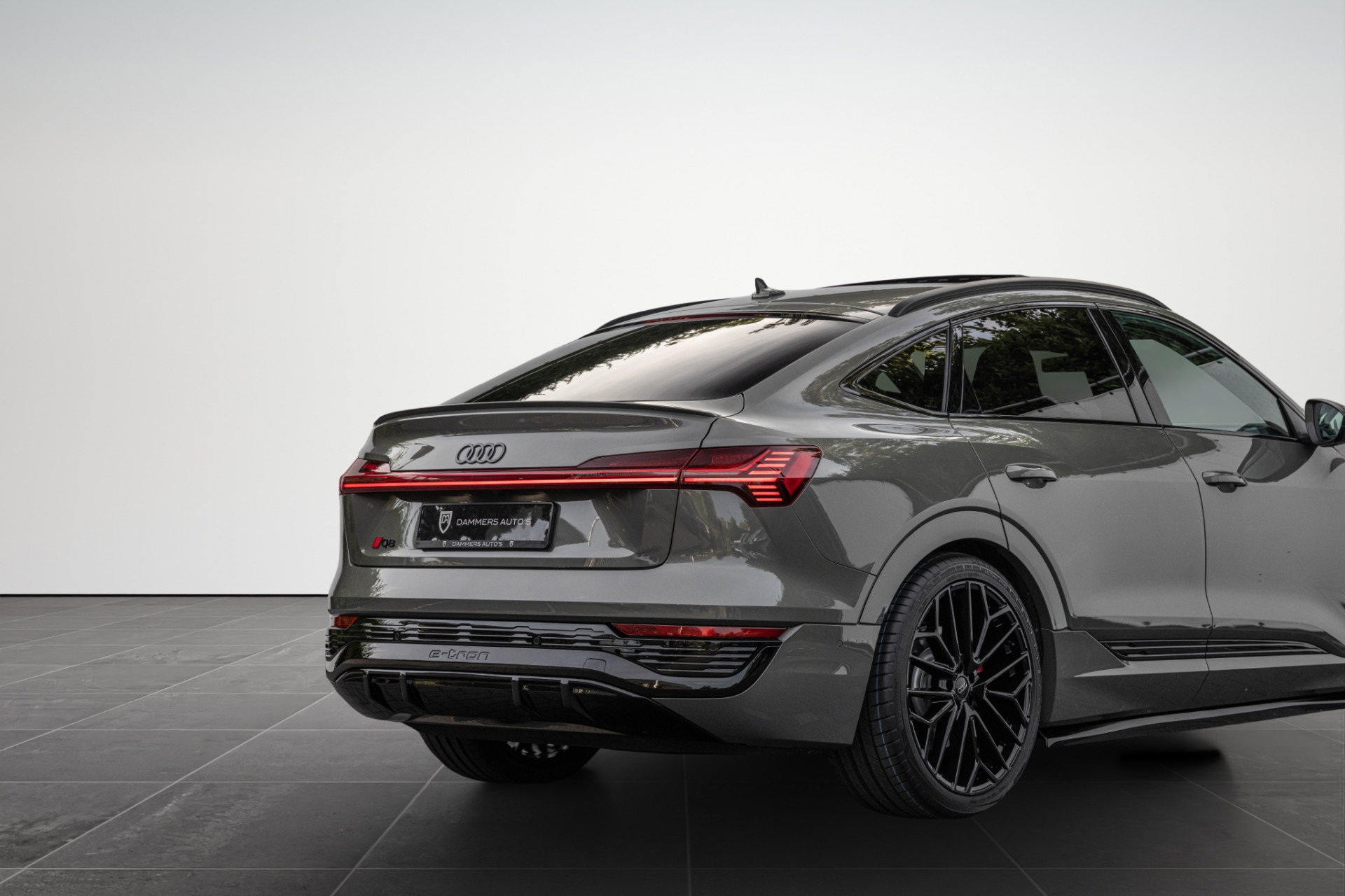 Audi Q8 Sportback e-tron