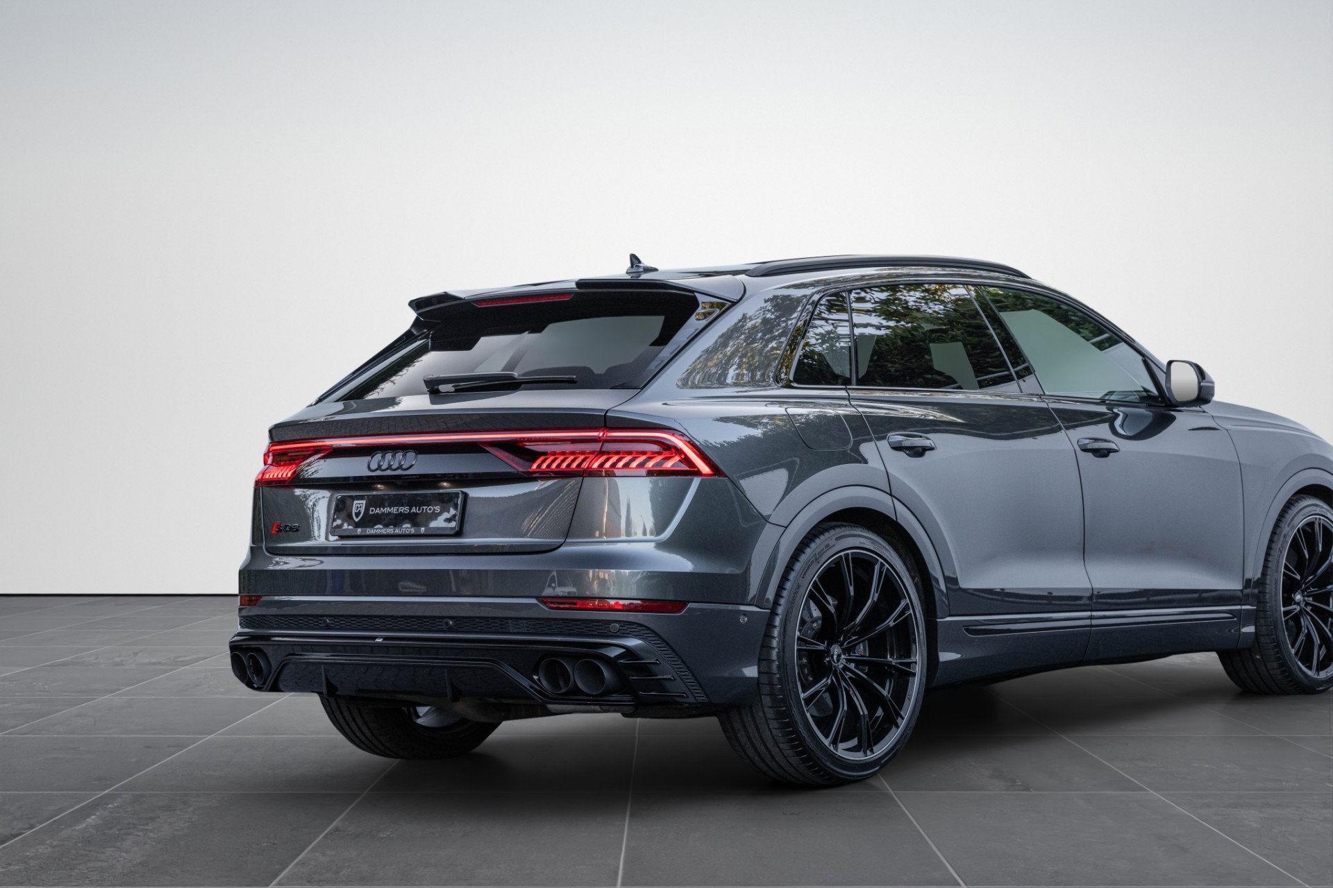 Audi SQ8