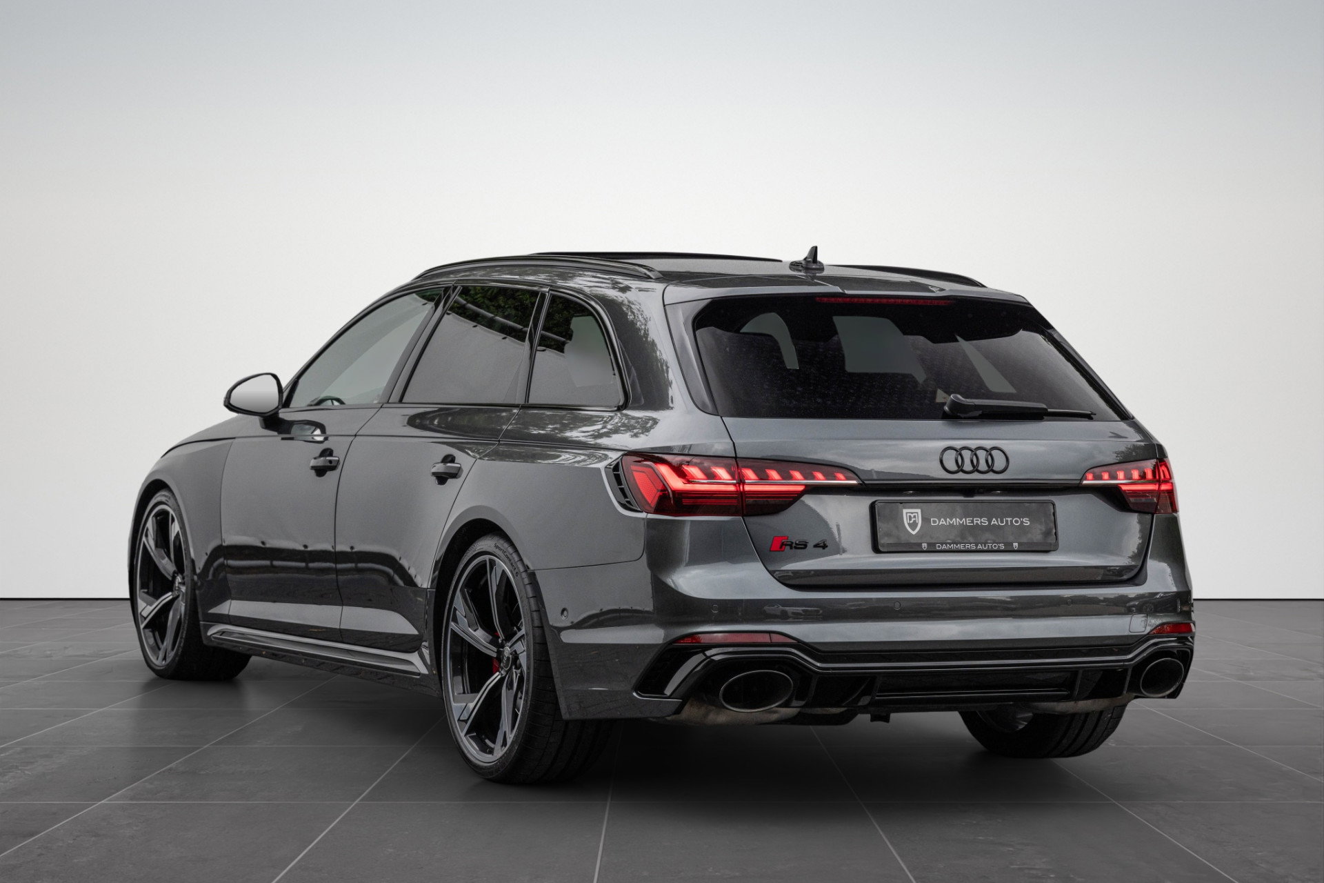 Audi RS4