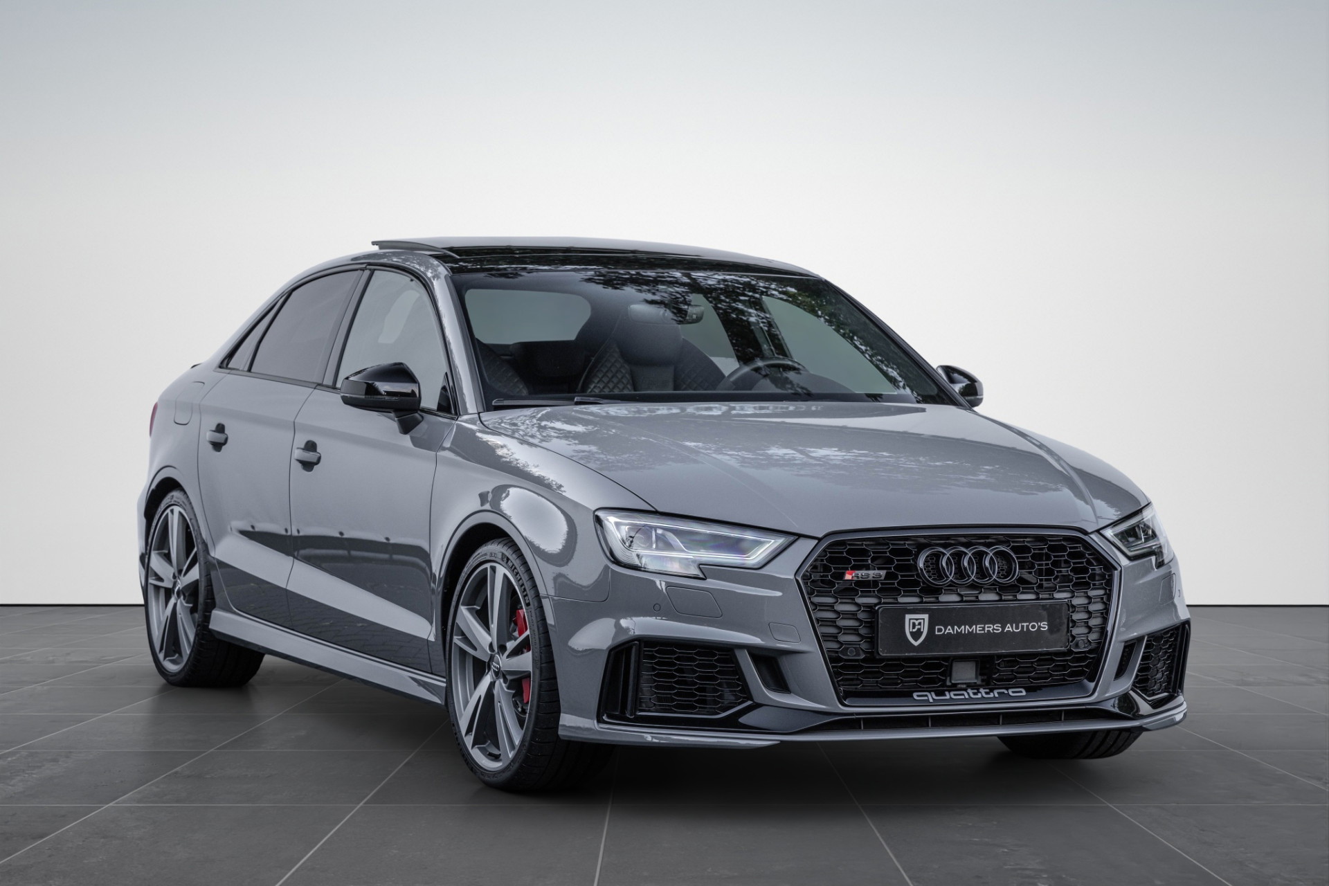 Audi RS3 Limousine