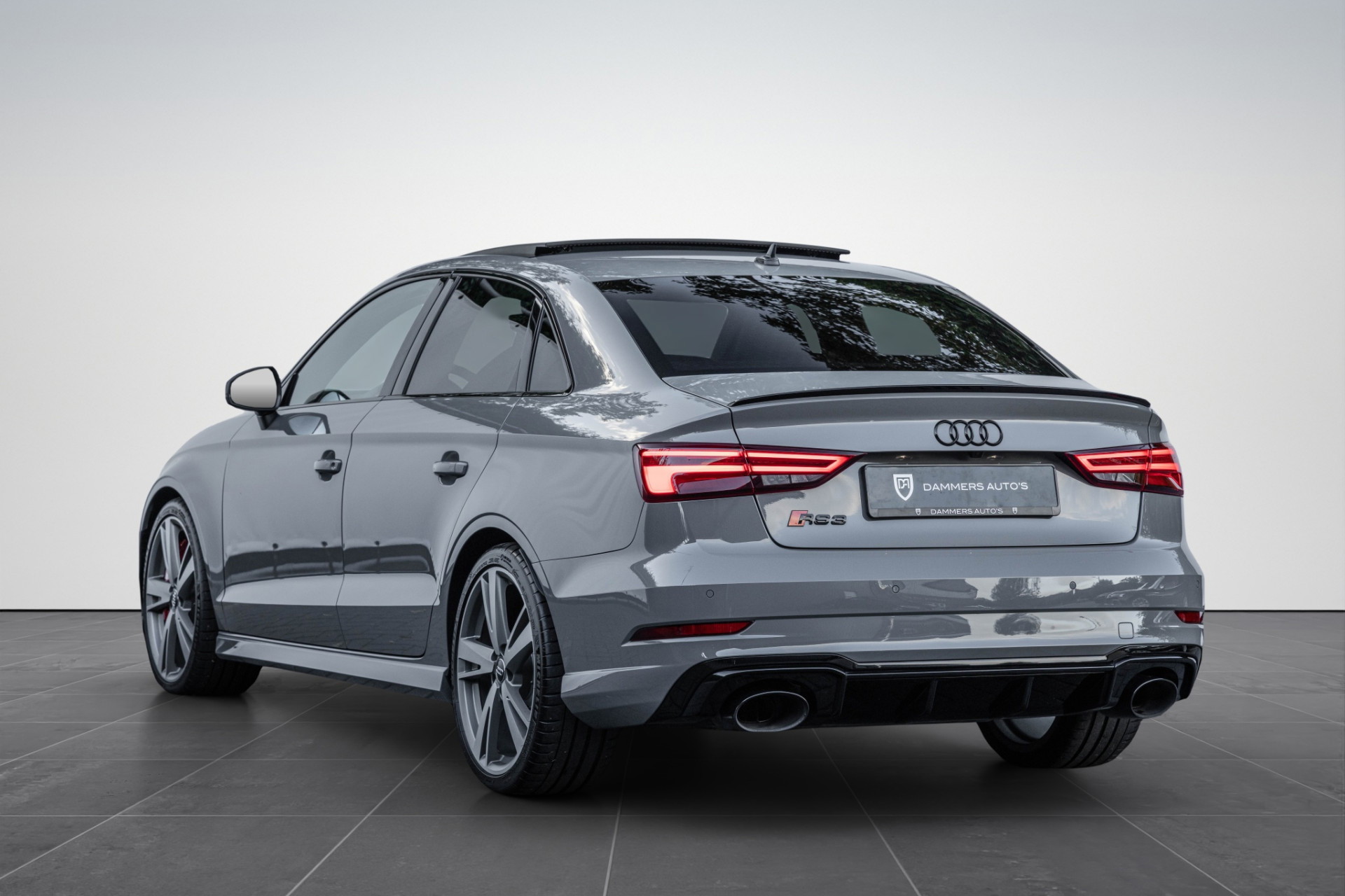 Audi RS3 Limousine