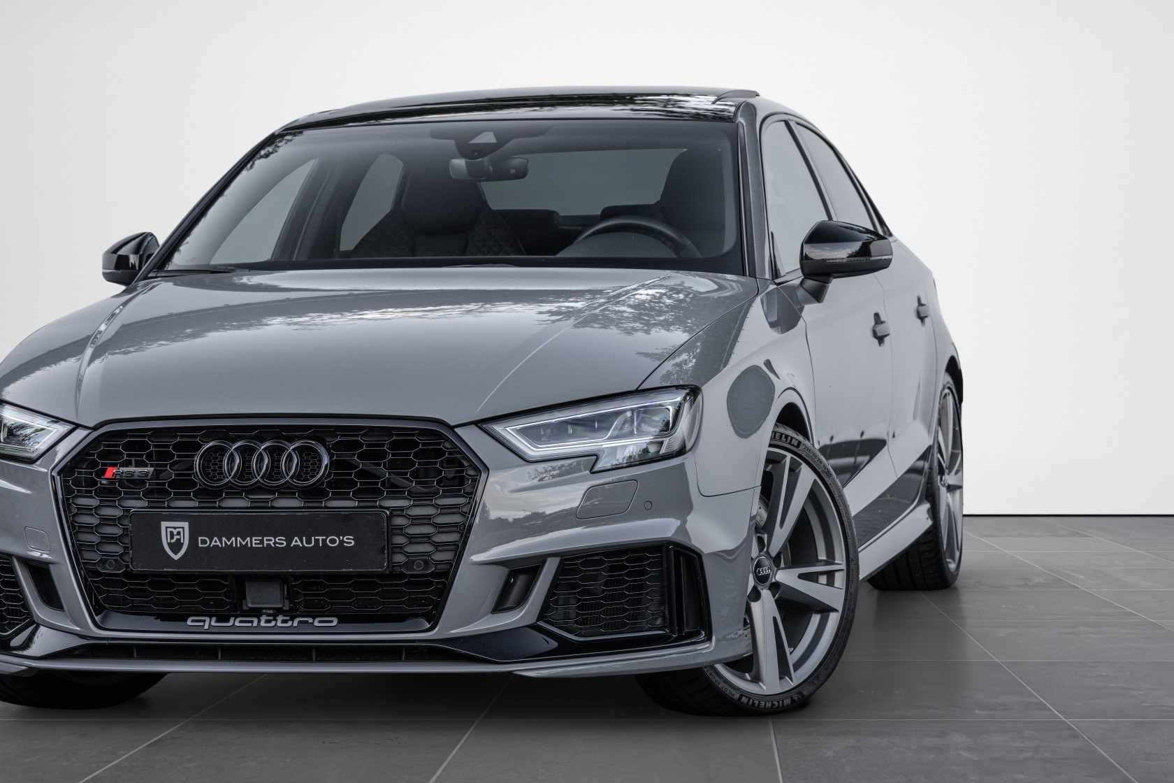 Audi RS3 Limousine