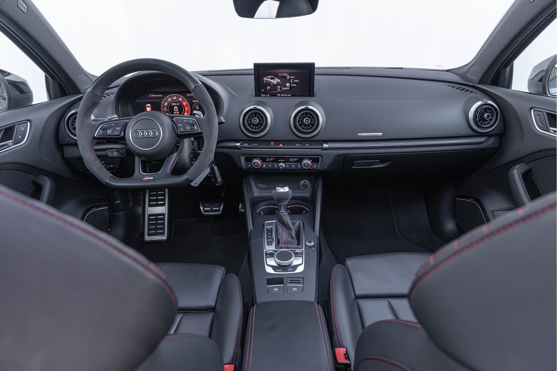 Audi RS3 Limousine