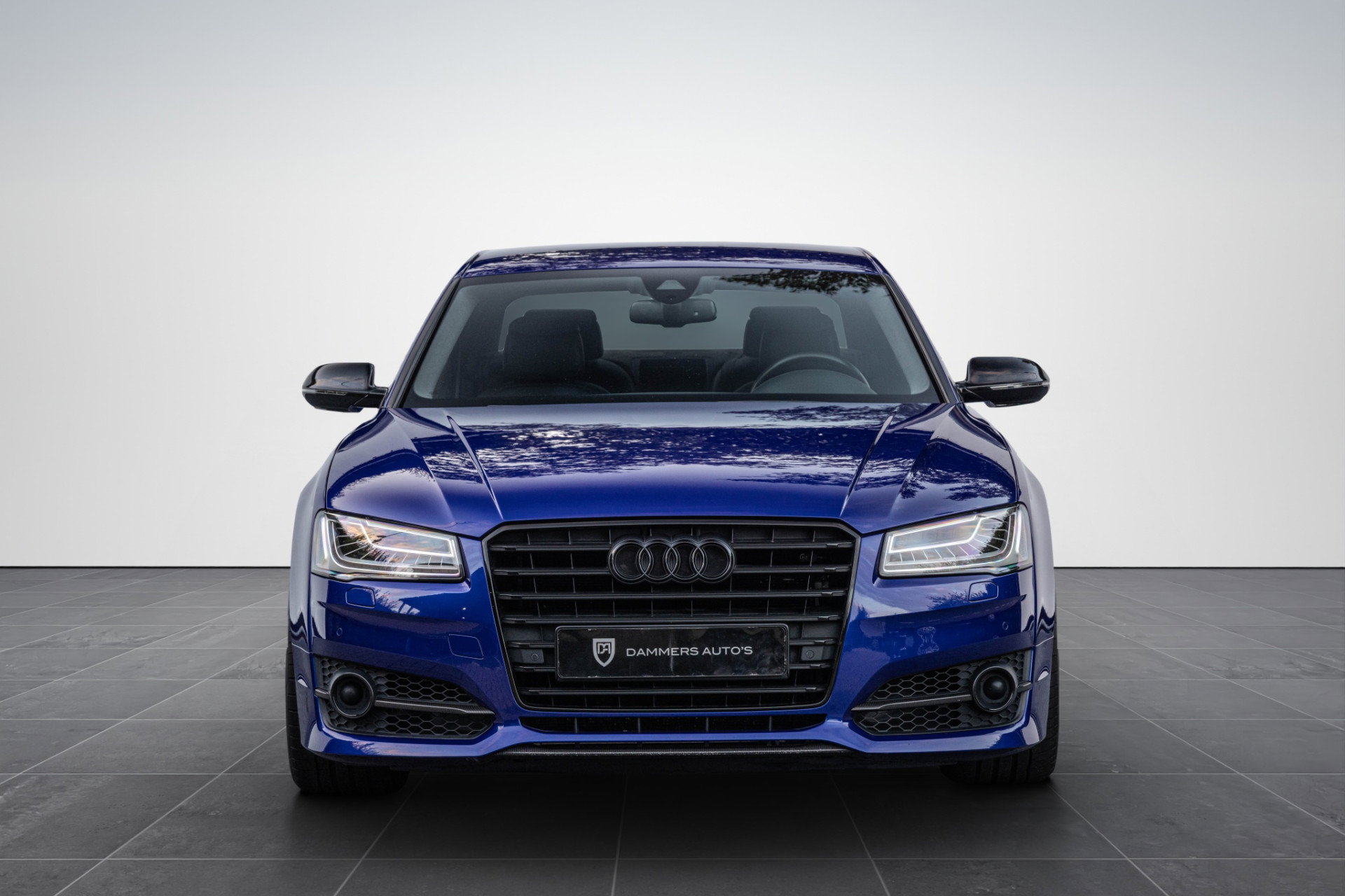 Audi S8
