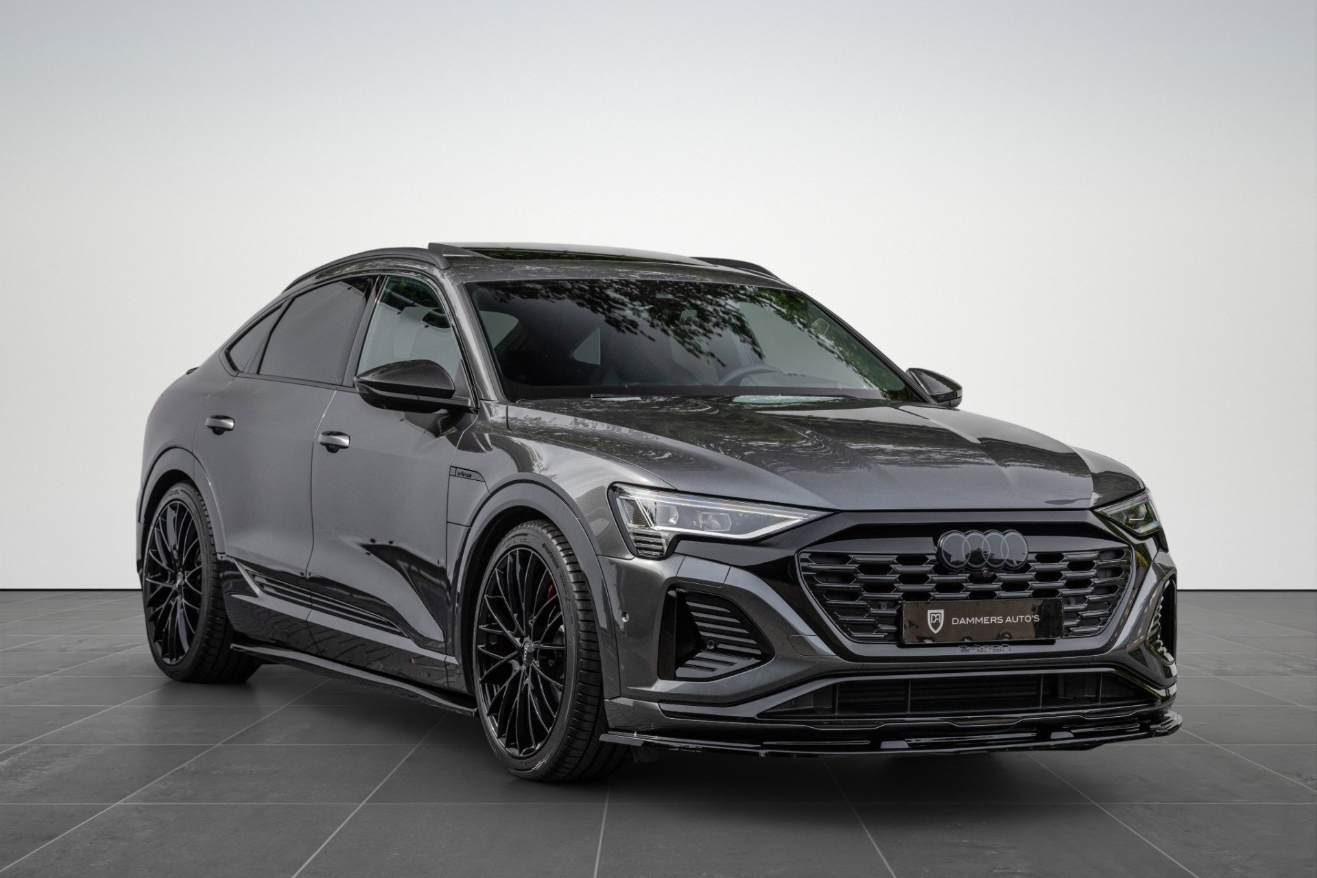 Audi Q8 Sportback e-tron