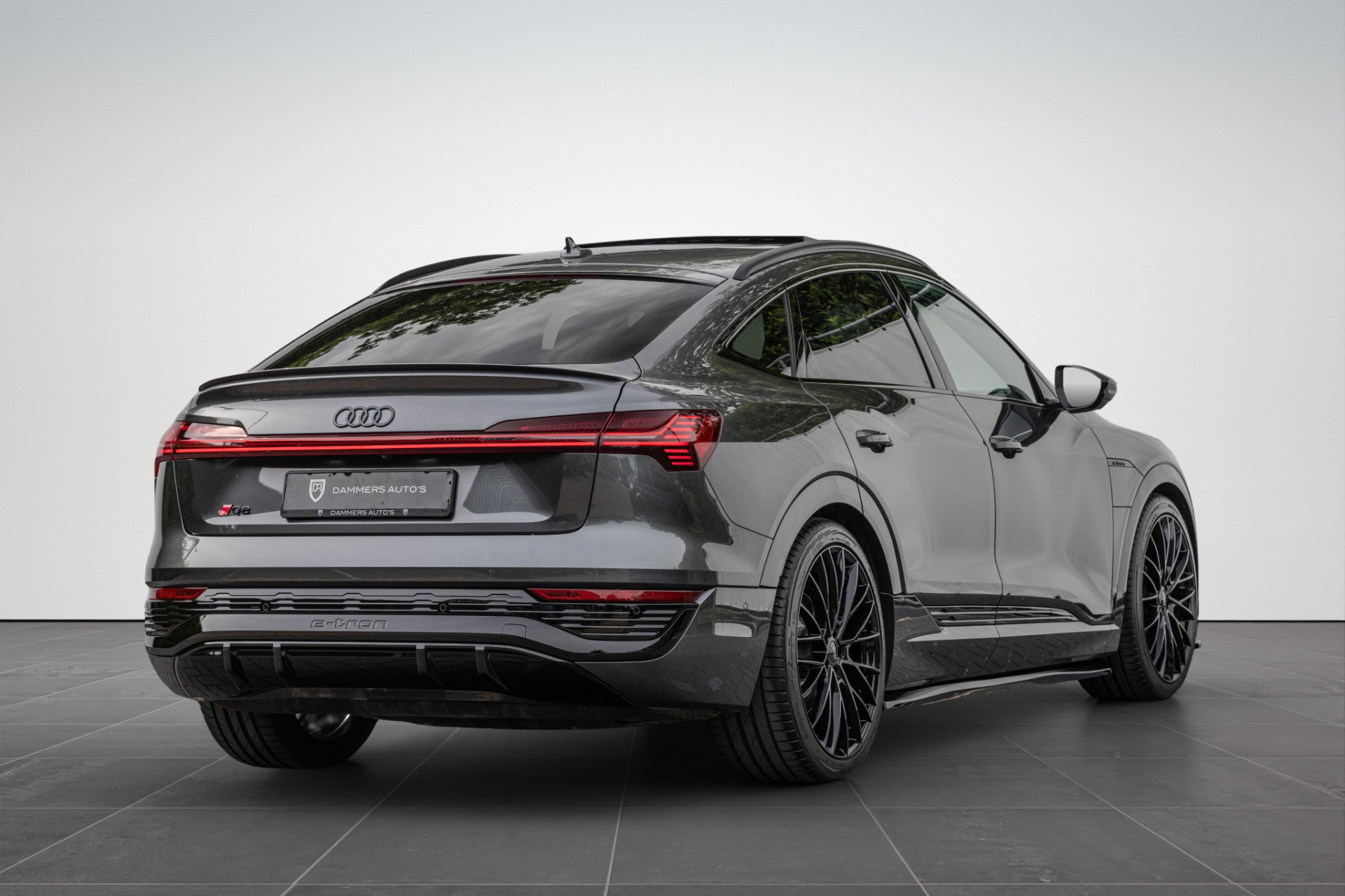 Audi Q8 Sportback e-tron