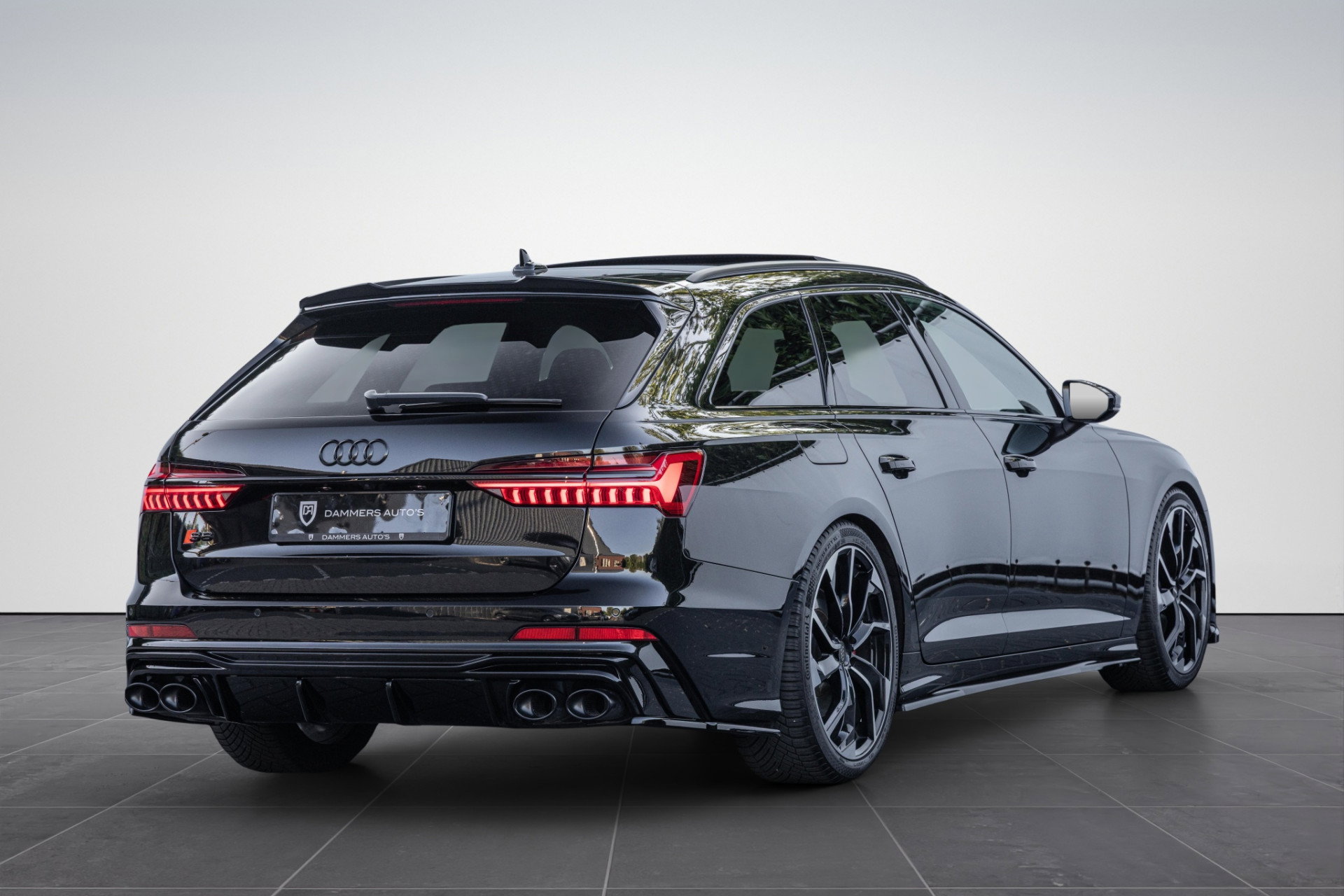 Audi S6
