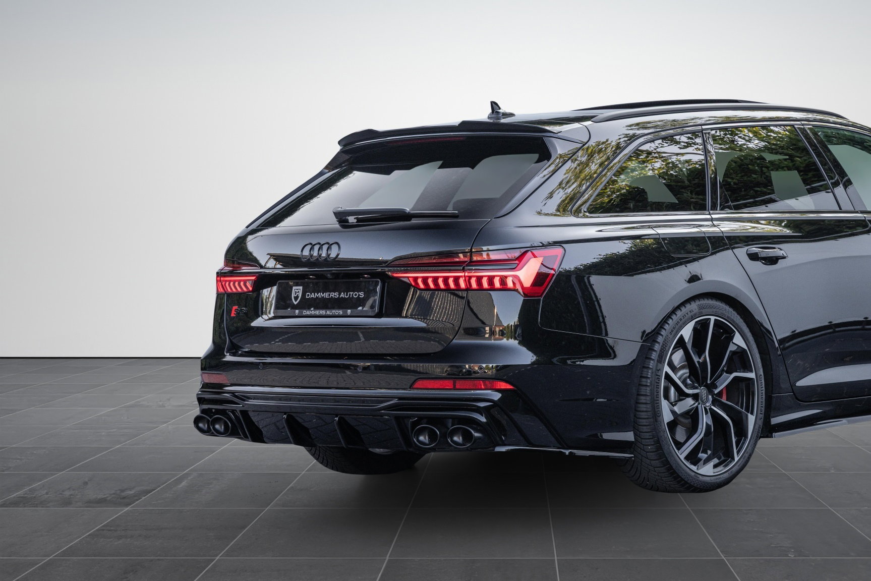 Audi S6